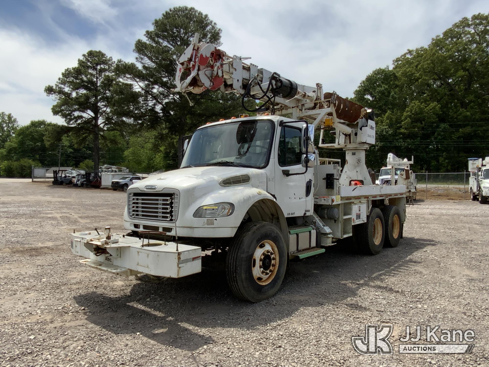 2012 Freightliner M2 106