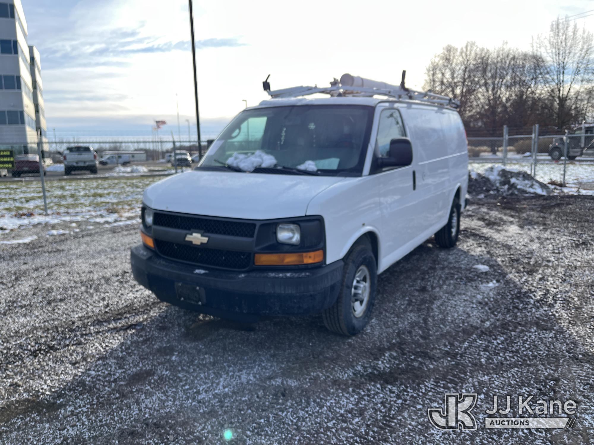 Photo of a 2013 Chevrolet Express G2500
