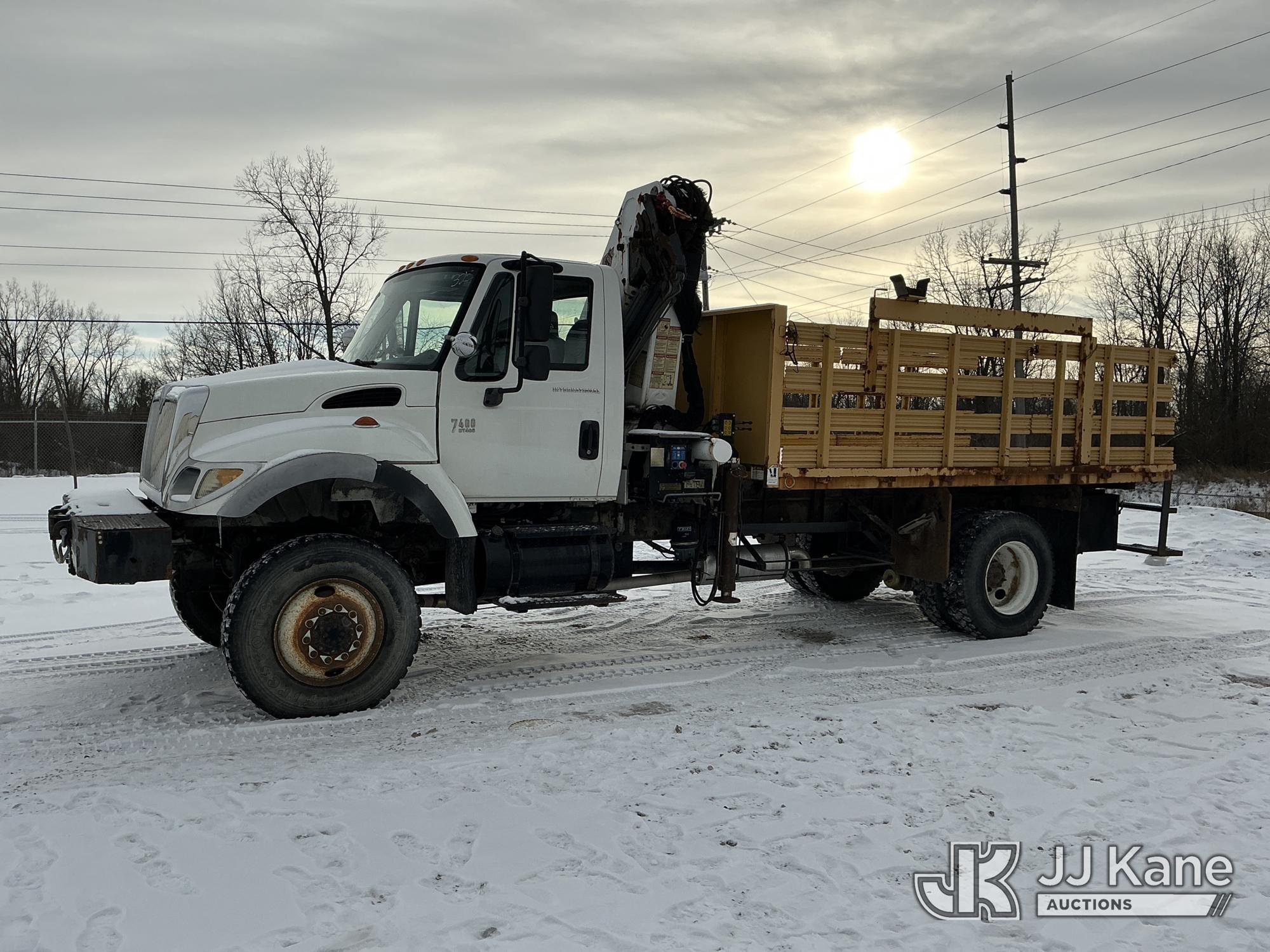  International 7400 4x4