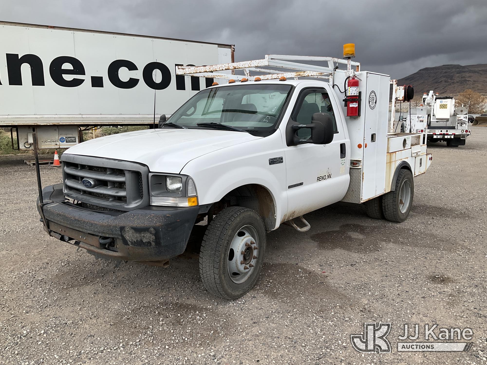 Photo of a 2002 Ford F450 4x4