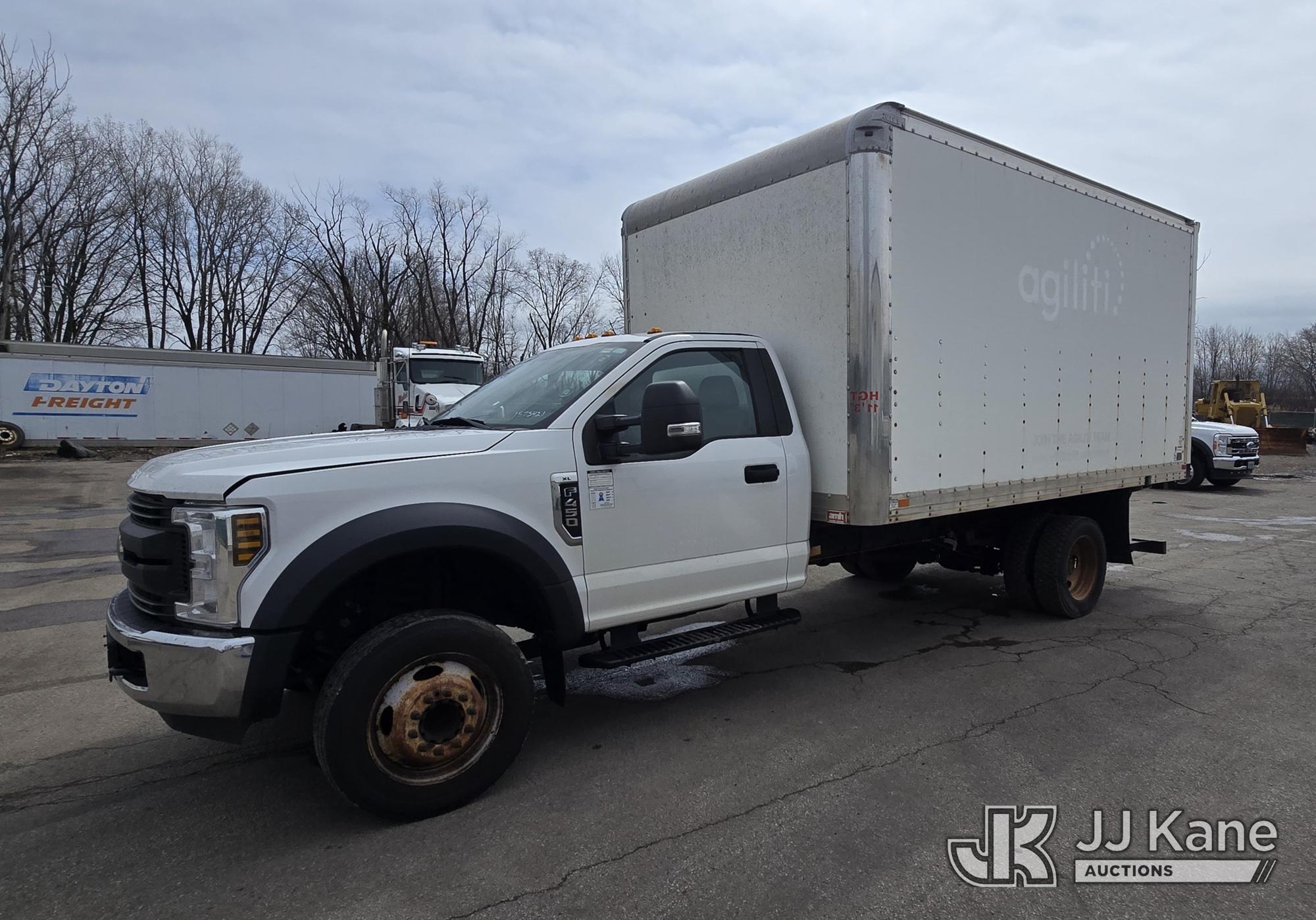 Photo of a 2019 Ford F-450 SD