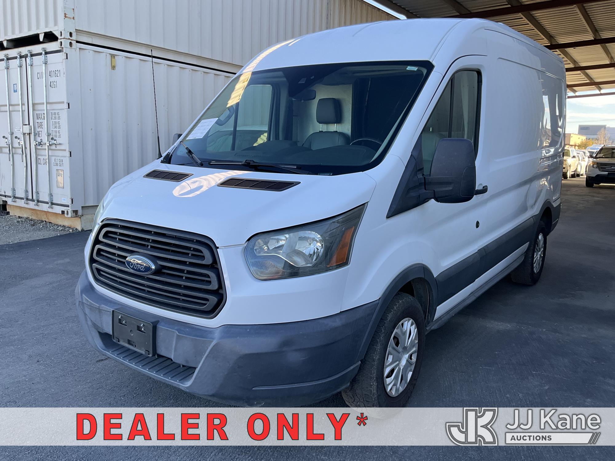 Photo of a 2016 Ford Transit