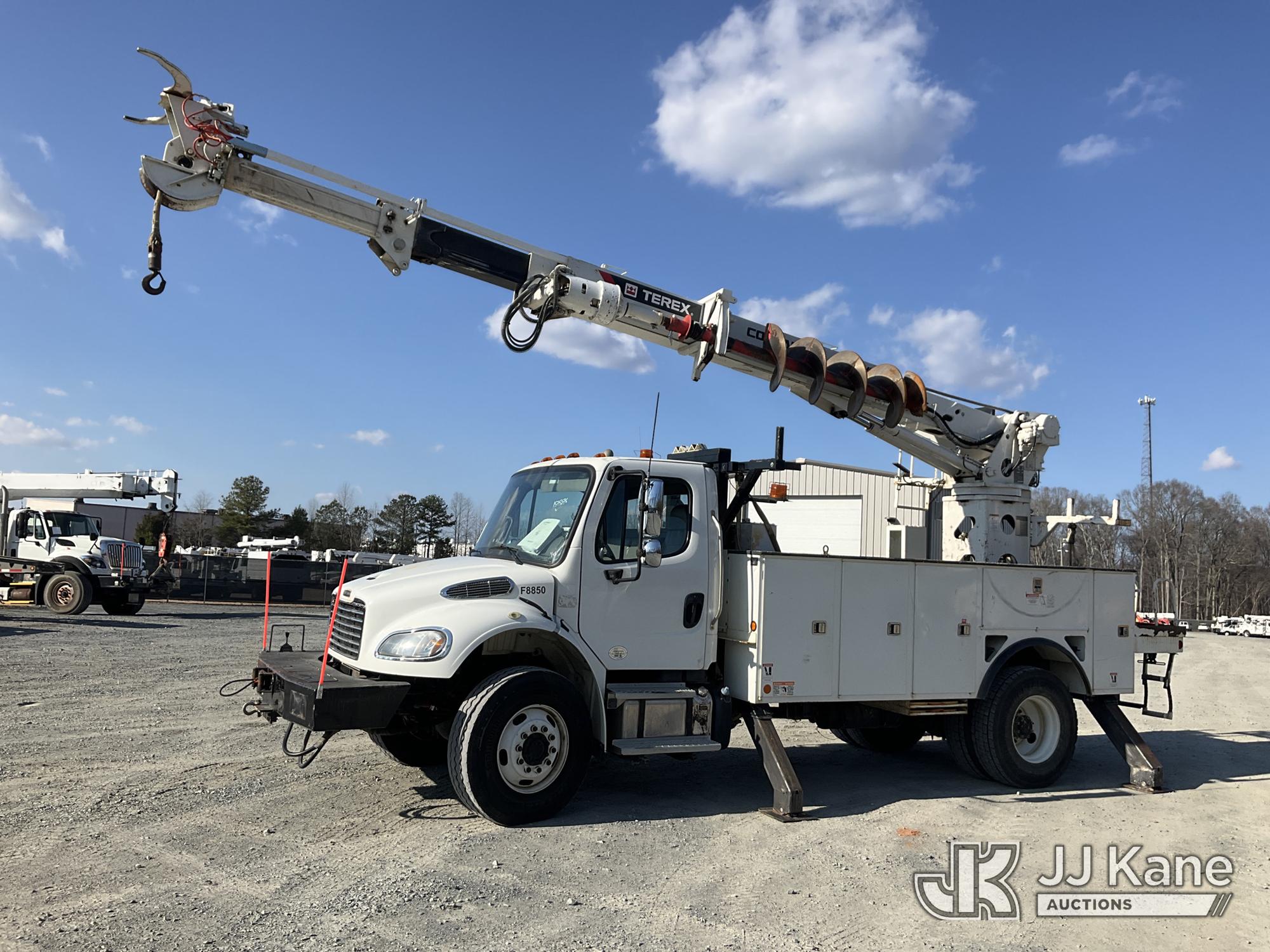 Photo of a 2020 Freightliner M2 106