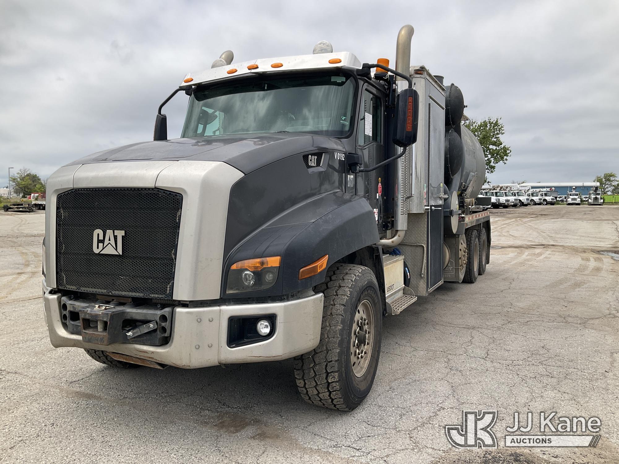 Photo of a 2016 Caterpillar CT660S