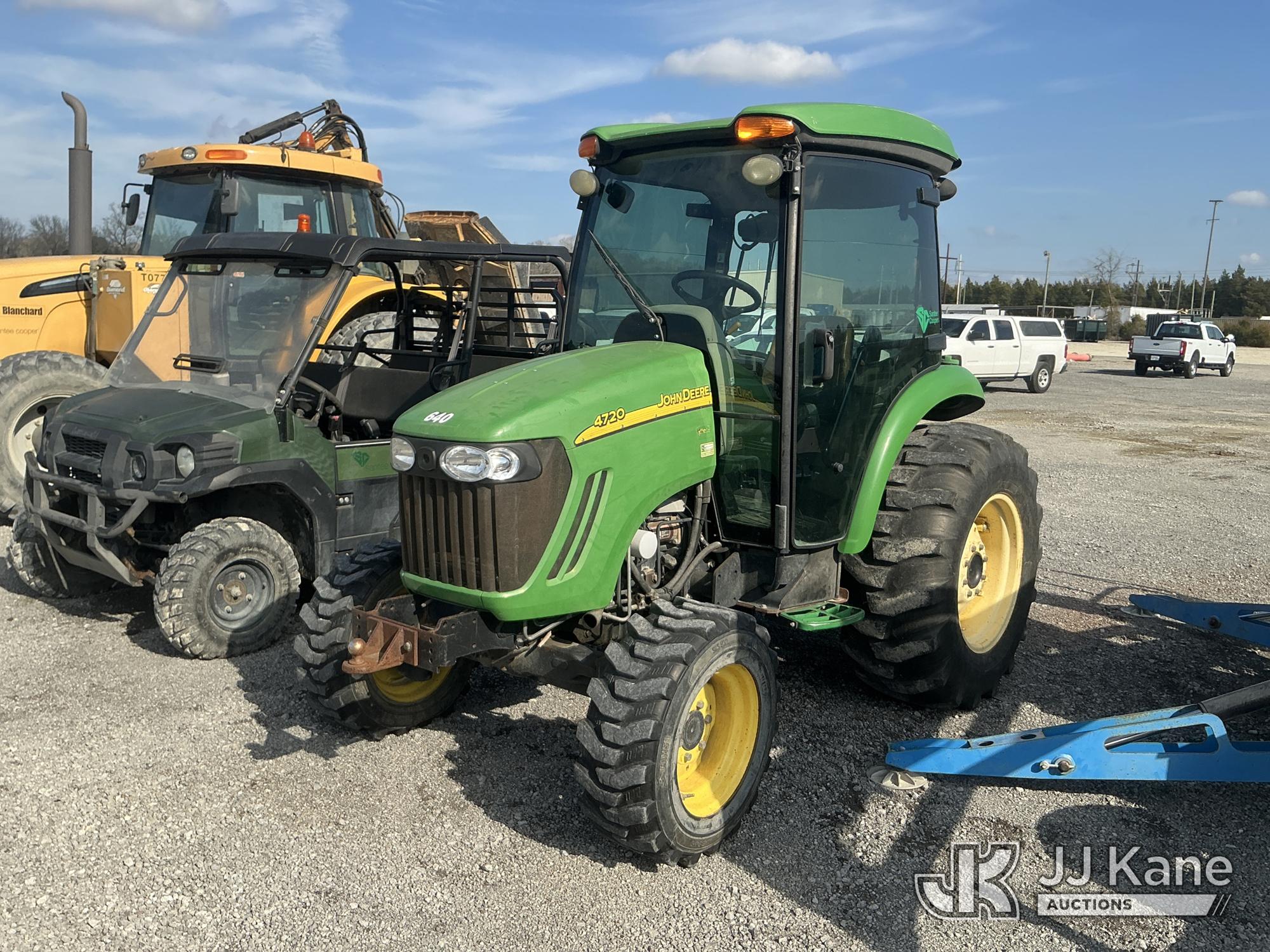  John Deere 4720
