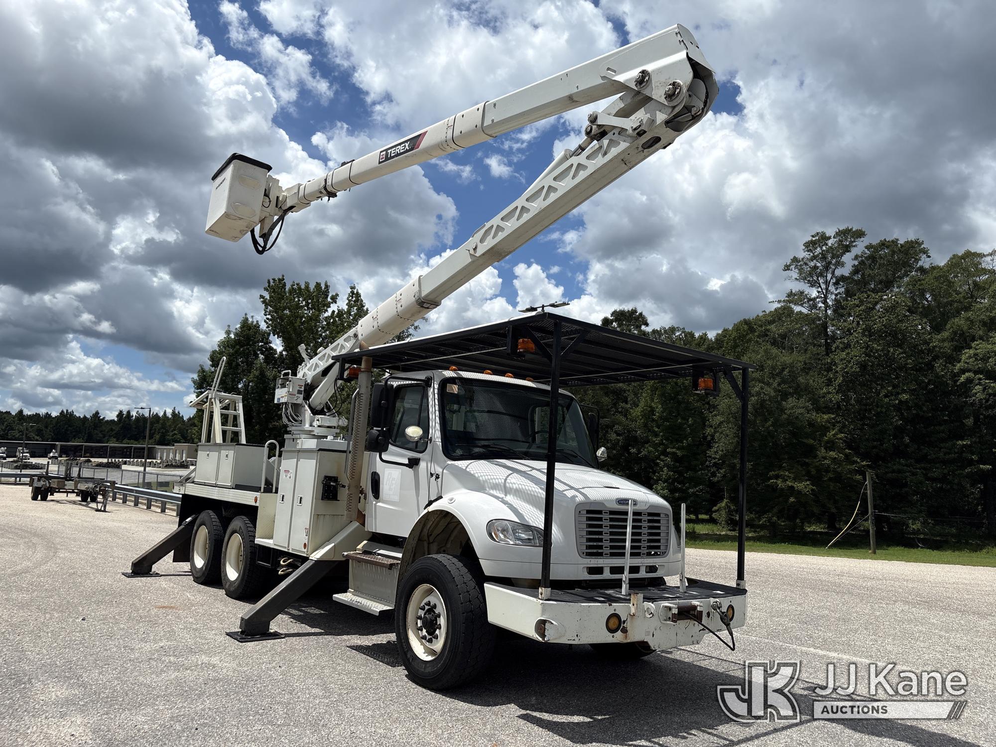 2015 Freightliner M2 106