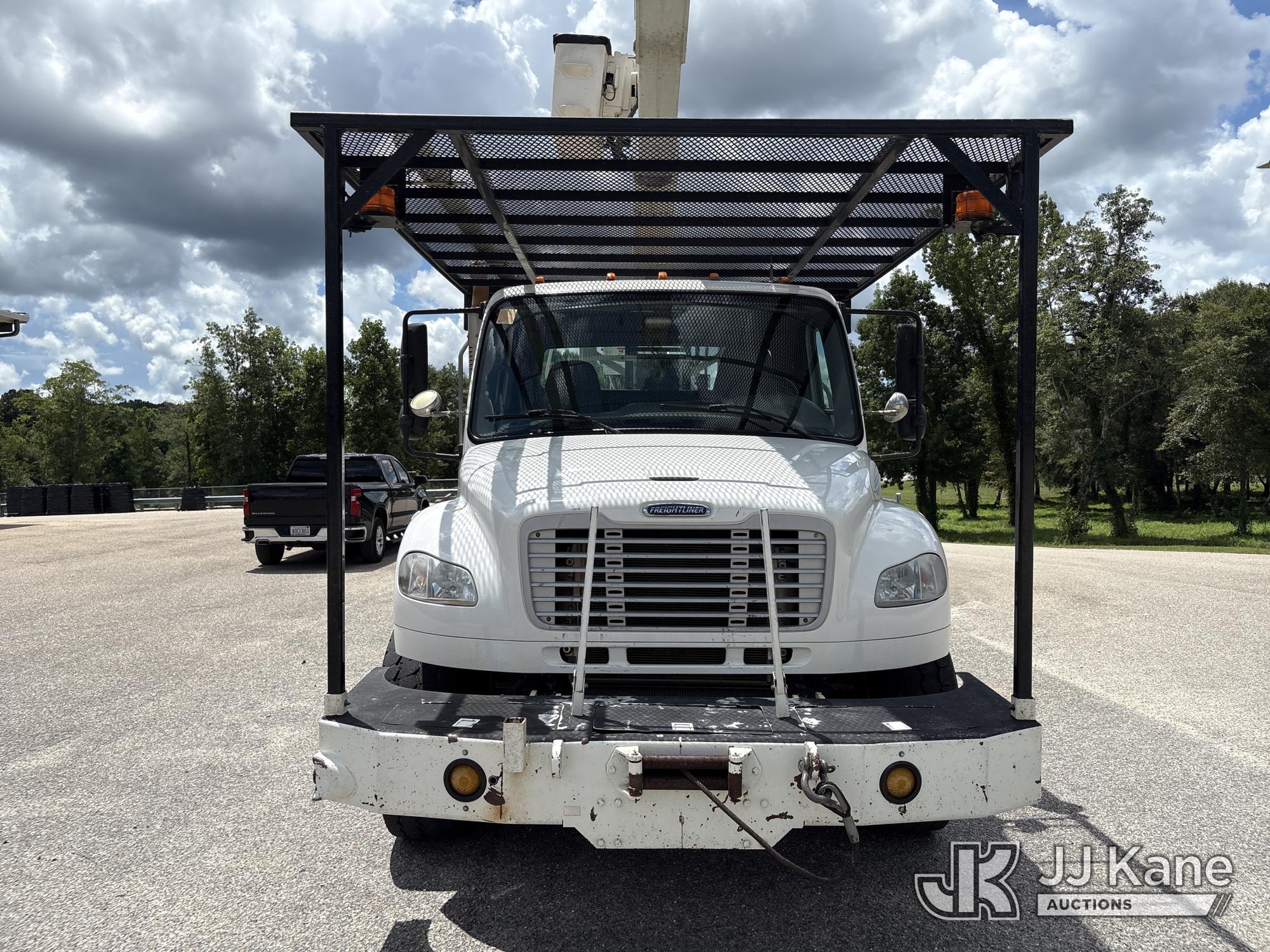2015 Freightliner M2 106