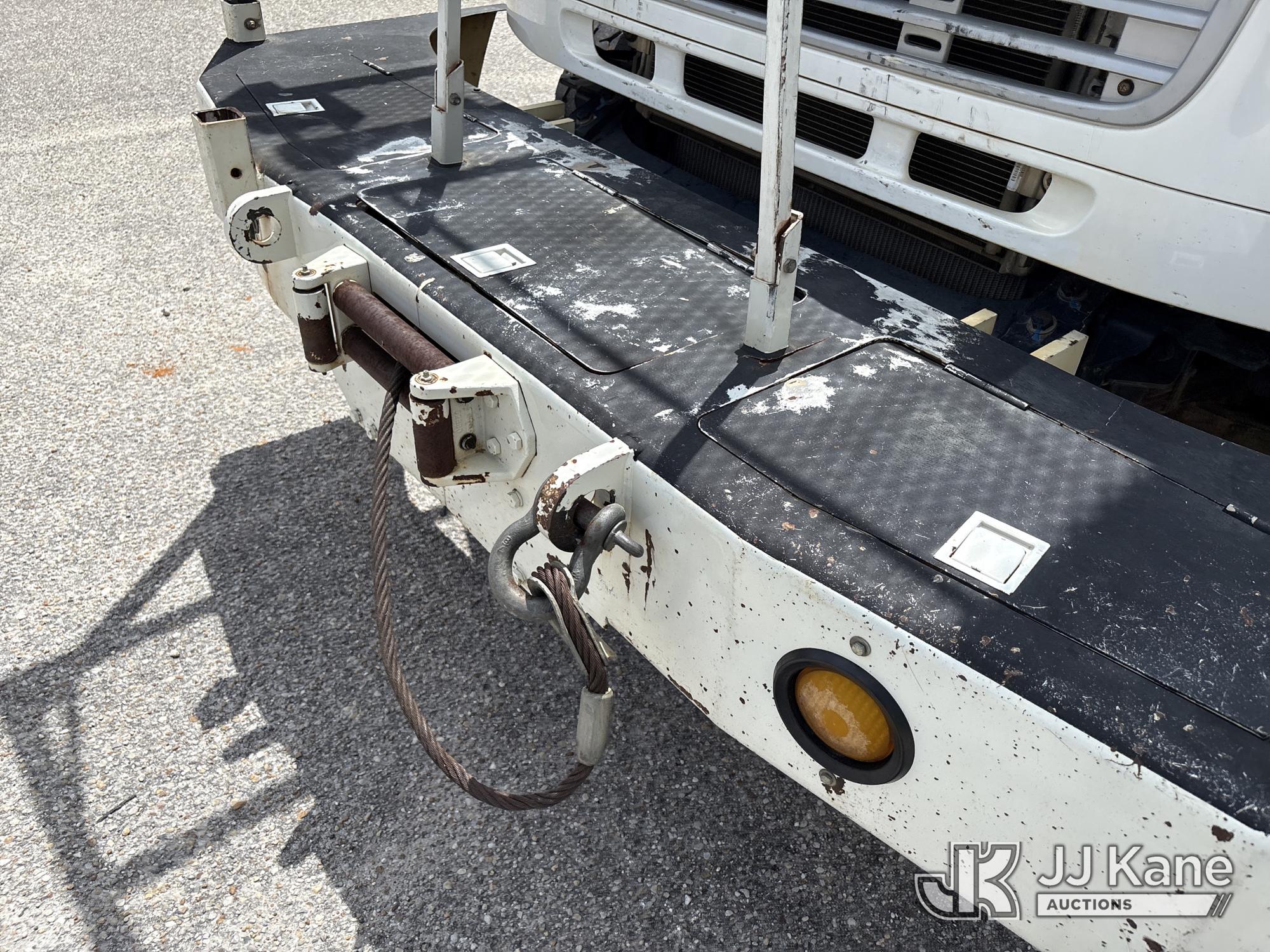 2015 Freightliner M2 106