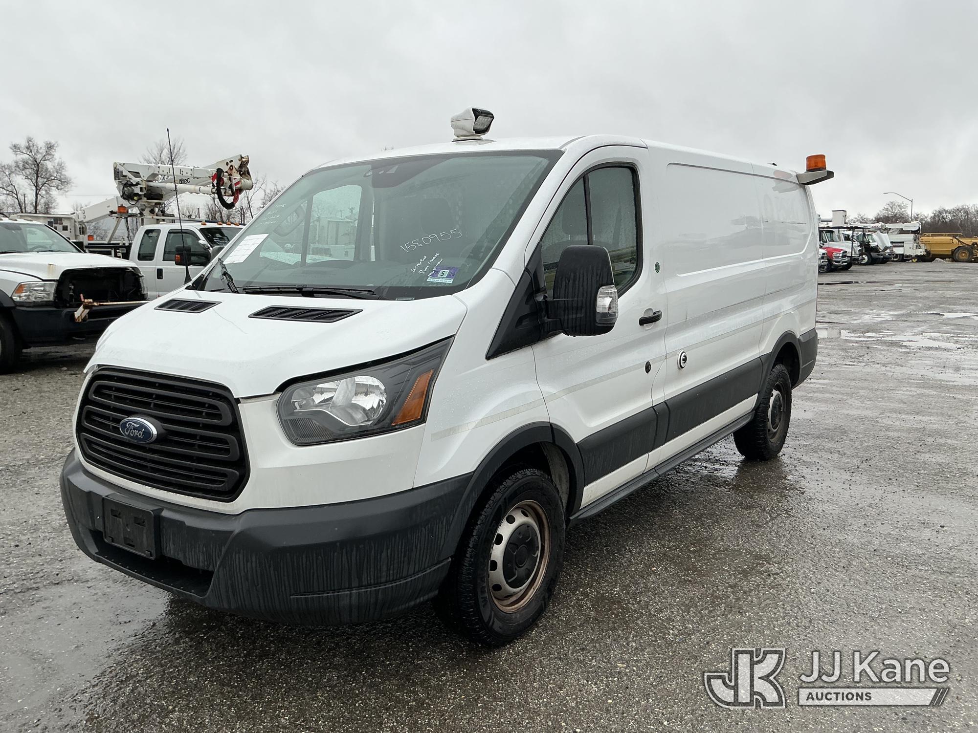  Ford TRANSIT 250