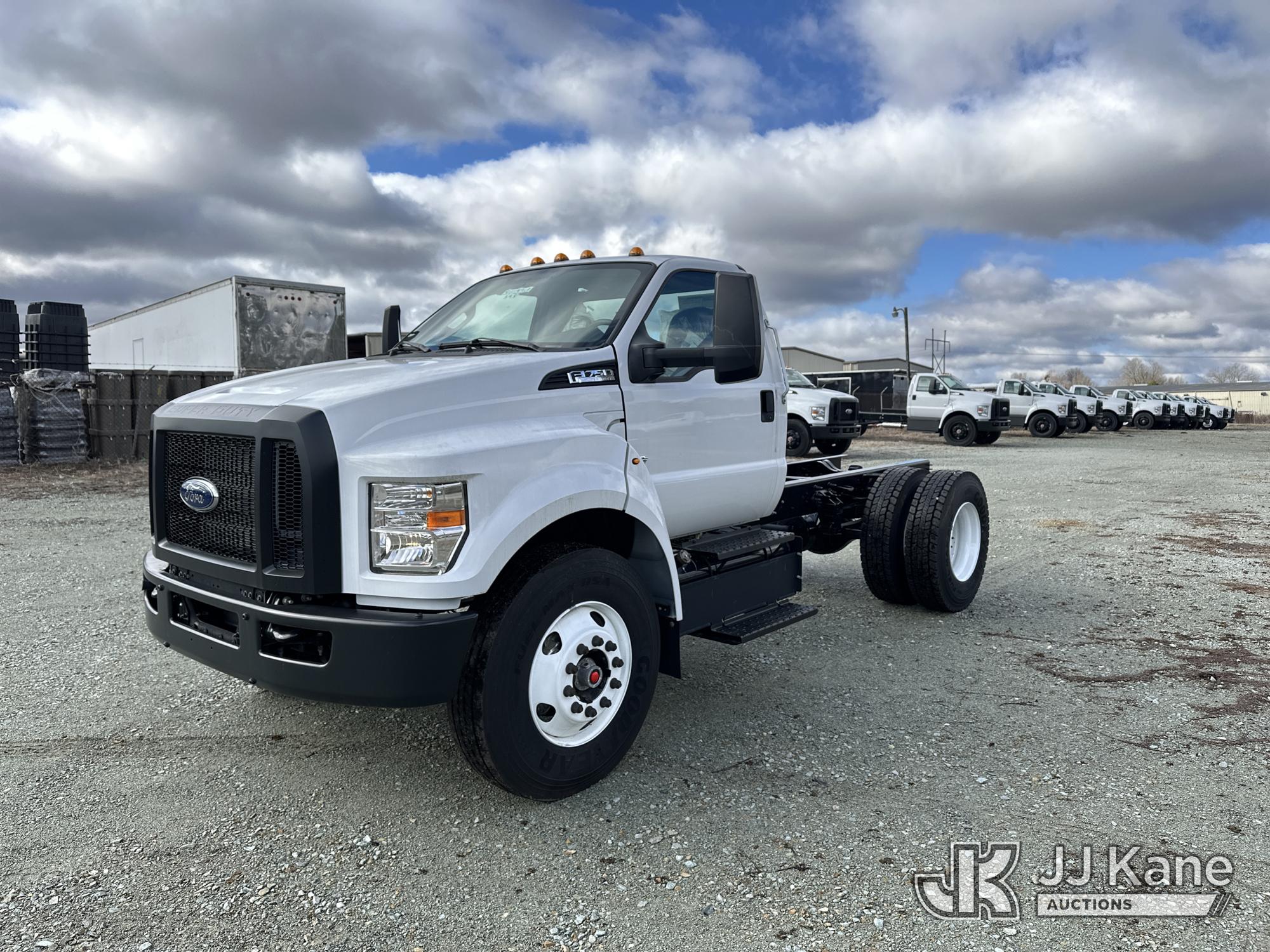  Ford F750