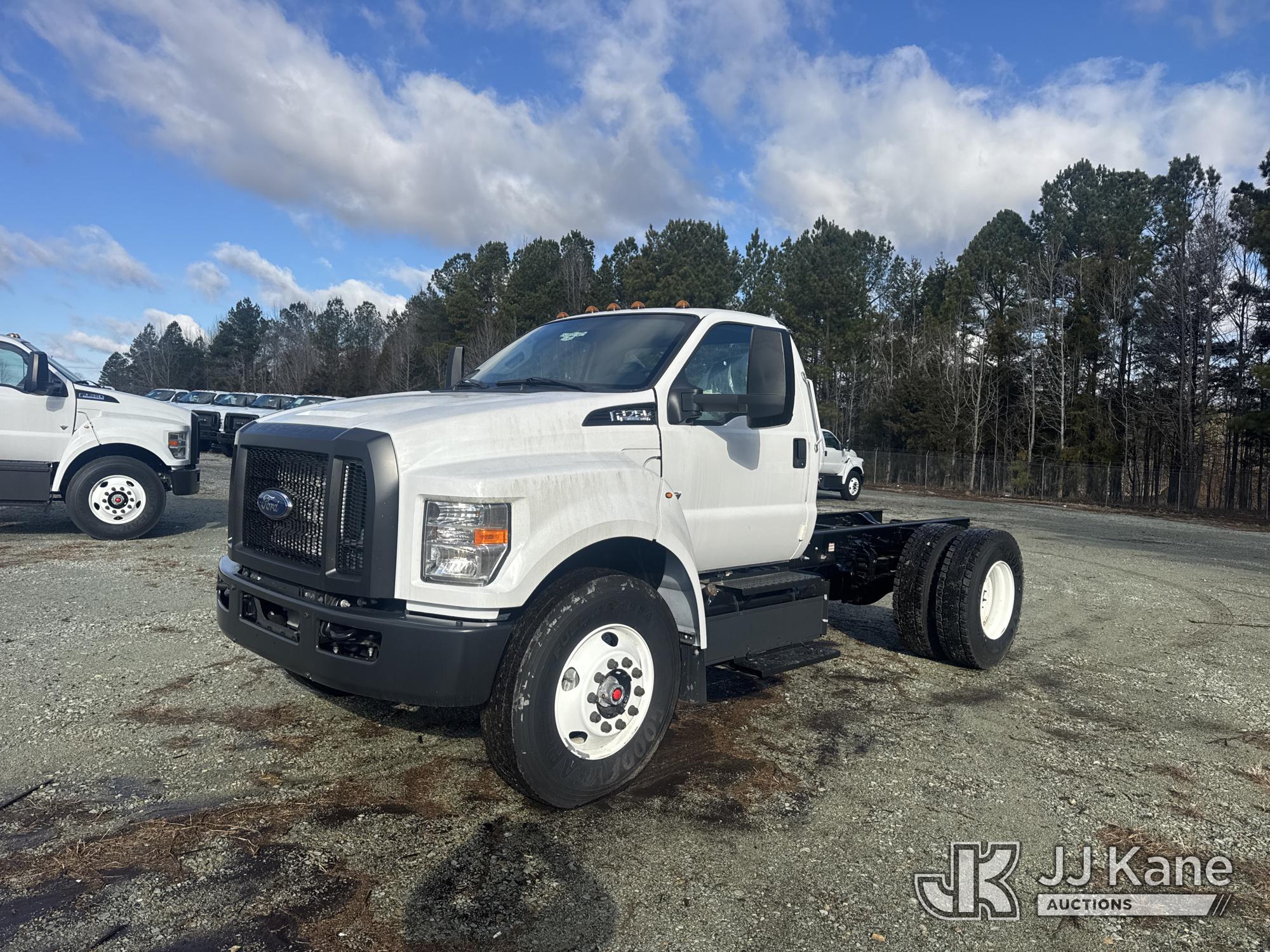  Ford F750