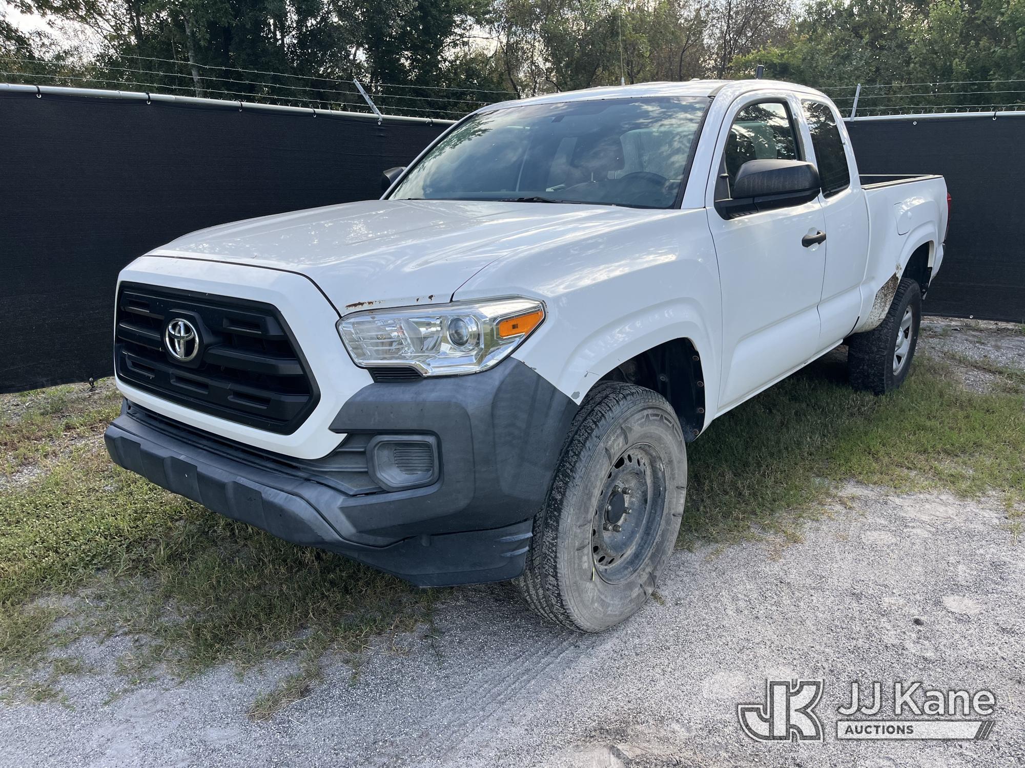 Photo of 2016 Toyota Tacoma 4x4
