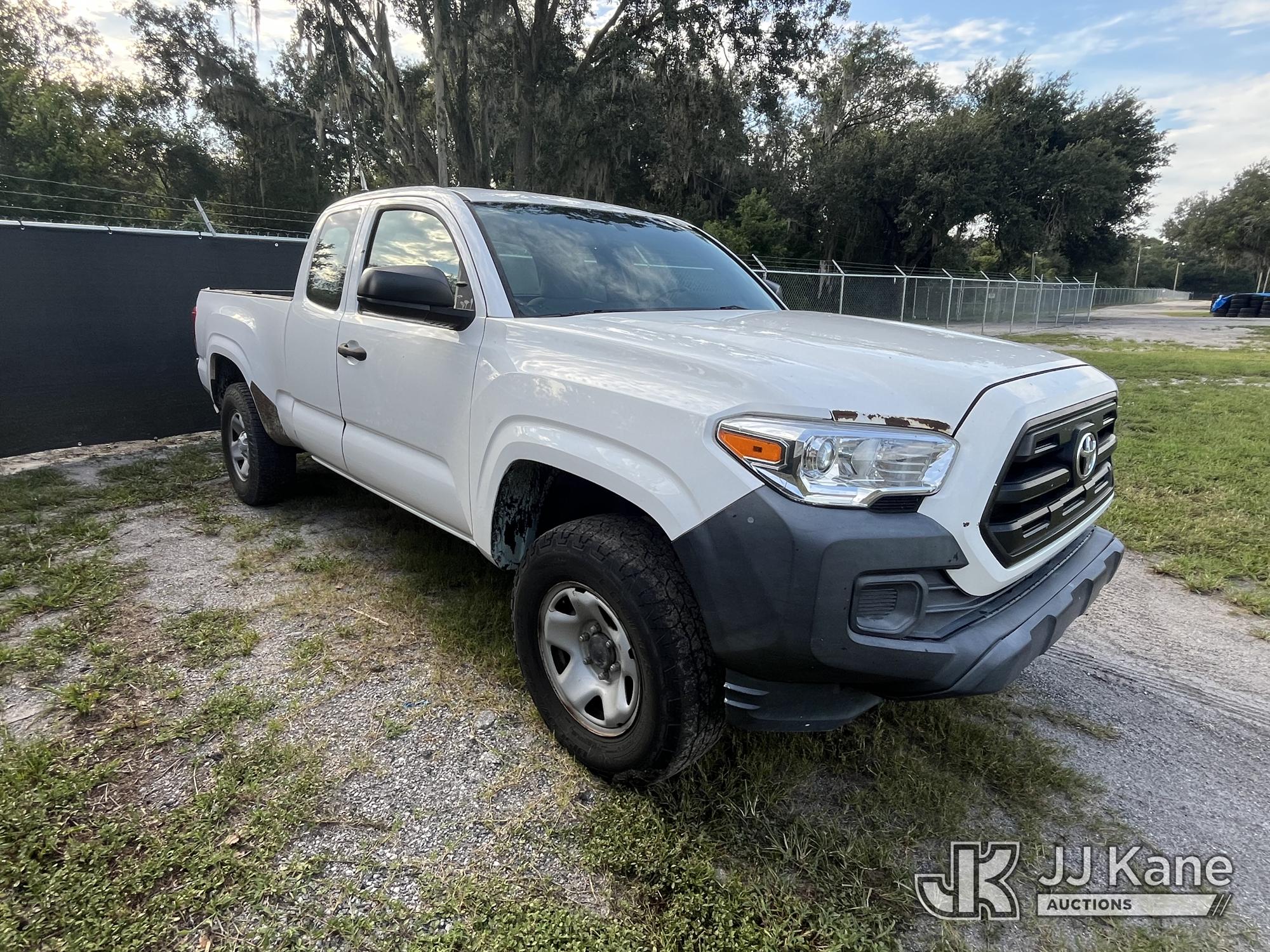 2016 Toyota TACOMA 4X4