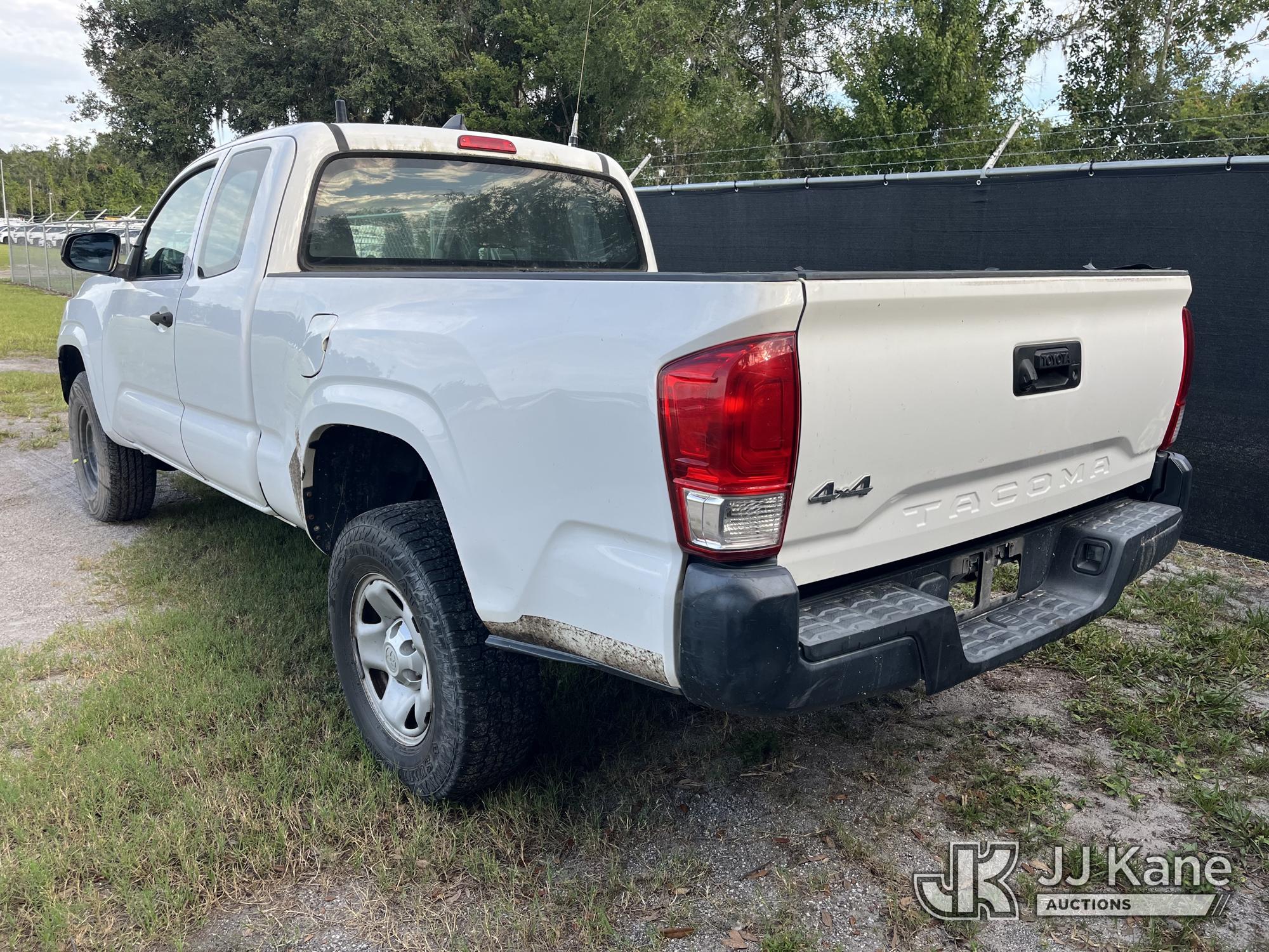 2016 Toyota TACOMA 4X4