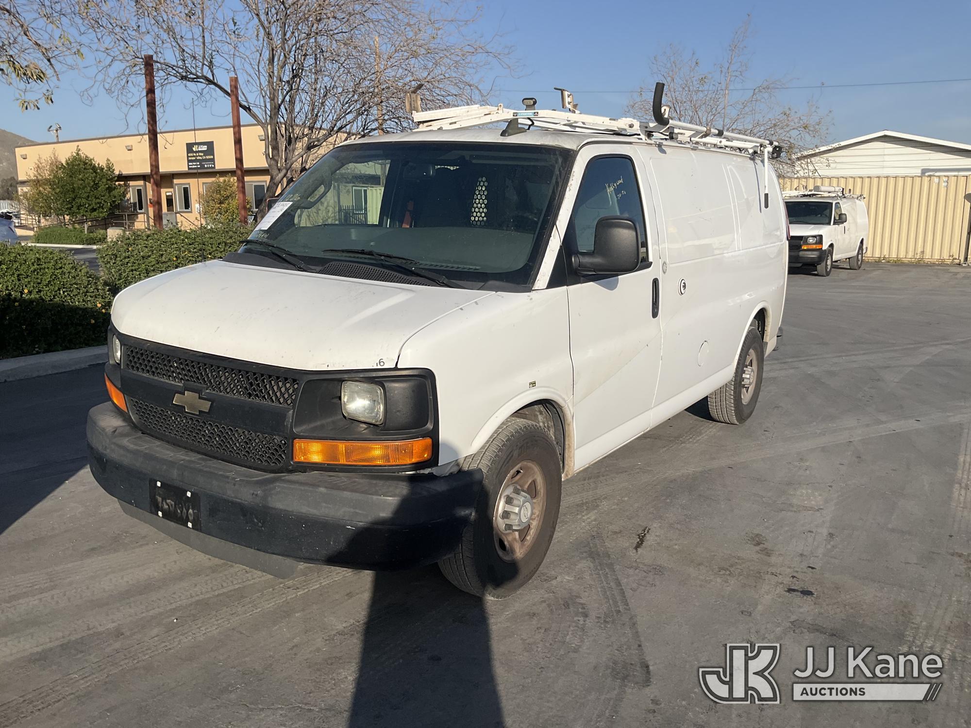 2016 Chevrolet EXPRESS 2500