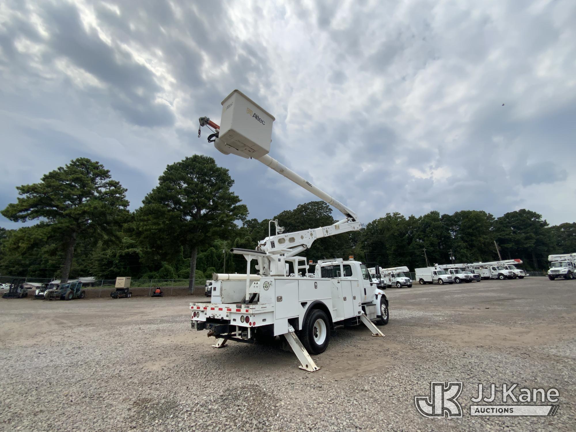 2017 International DURASTAR 4300