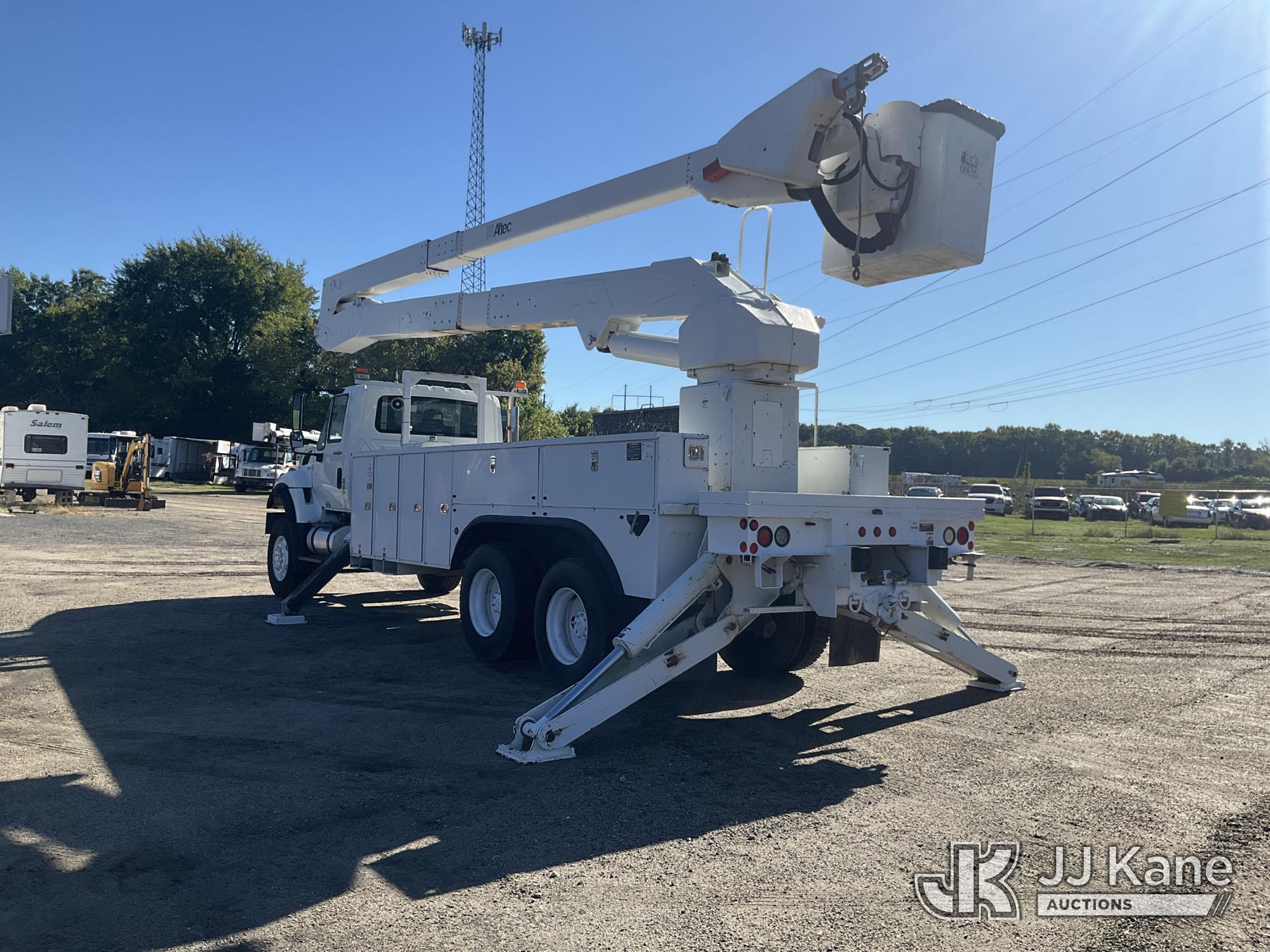 2010 International 7400 6X6
