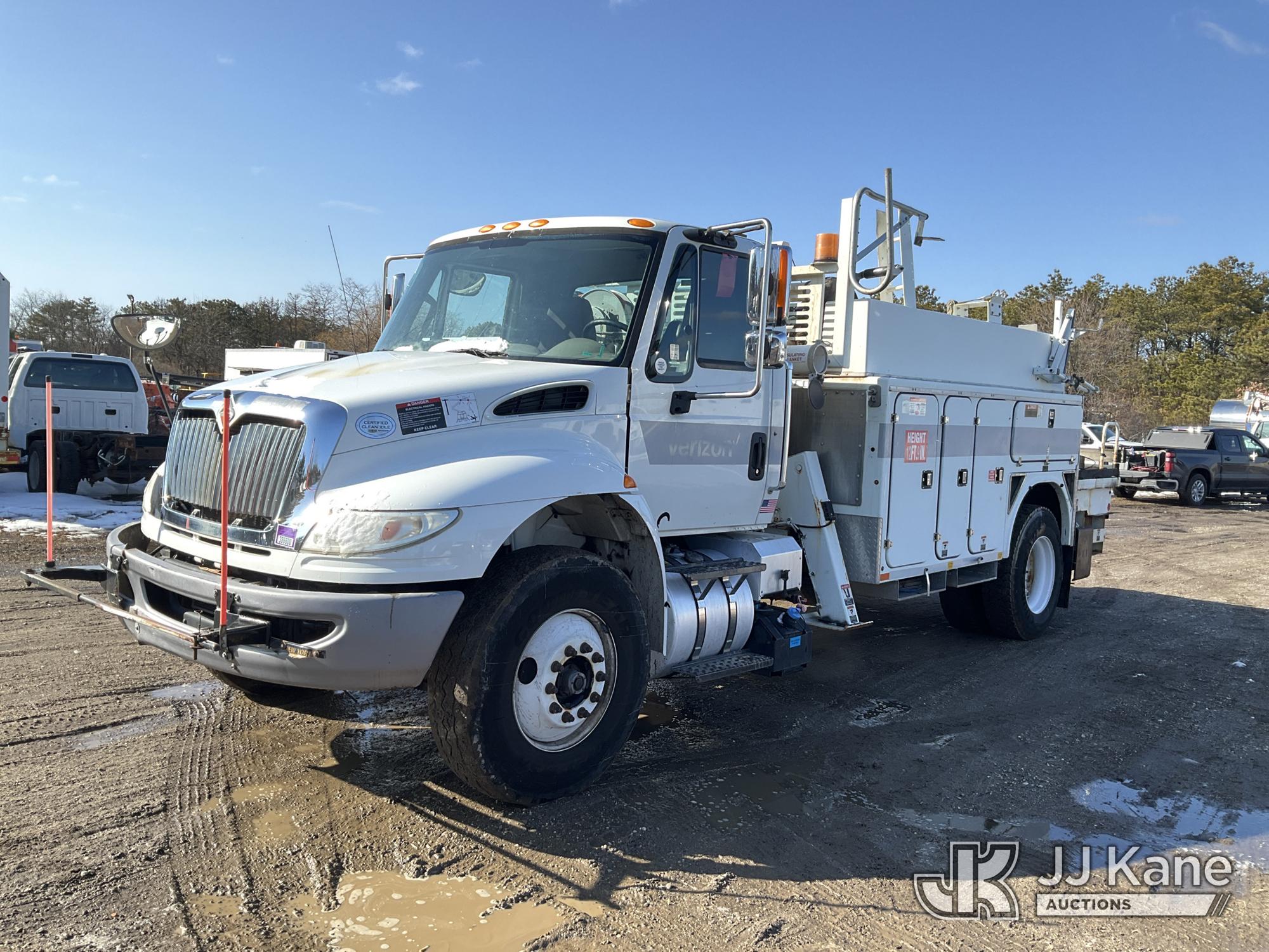  International 4400