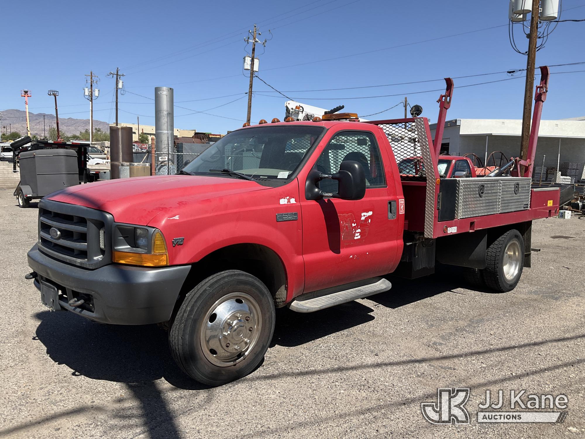 Photo of a 2000 Ford F-550