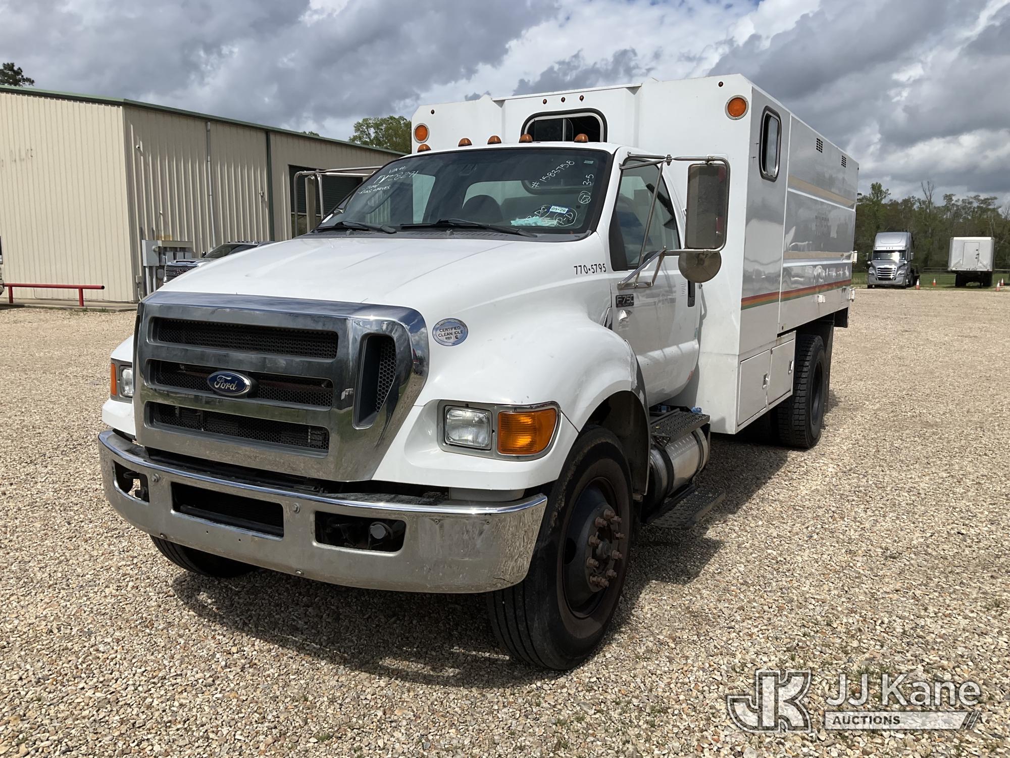  Ford F-750