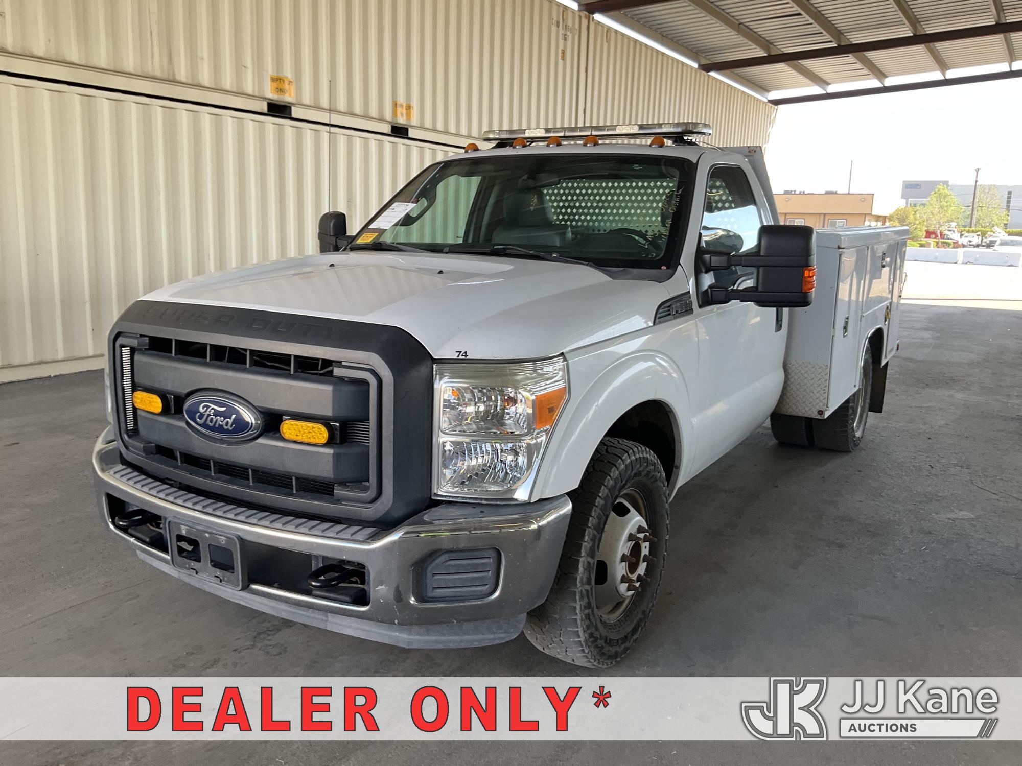 Photo of a 2013 Ford F-350 SD