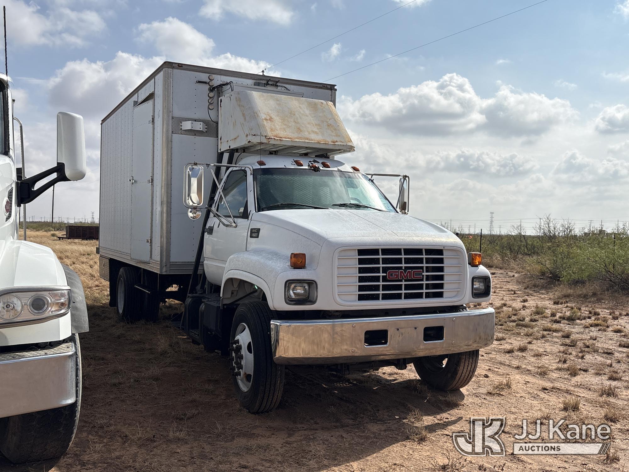 2000 GMC C7H042