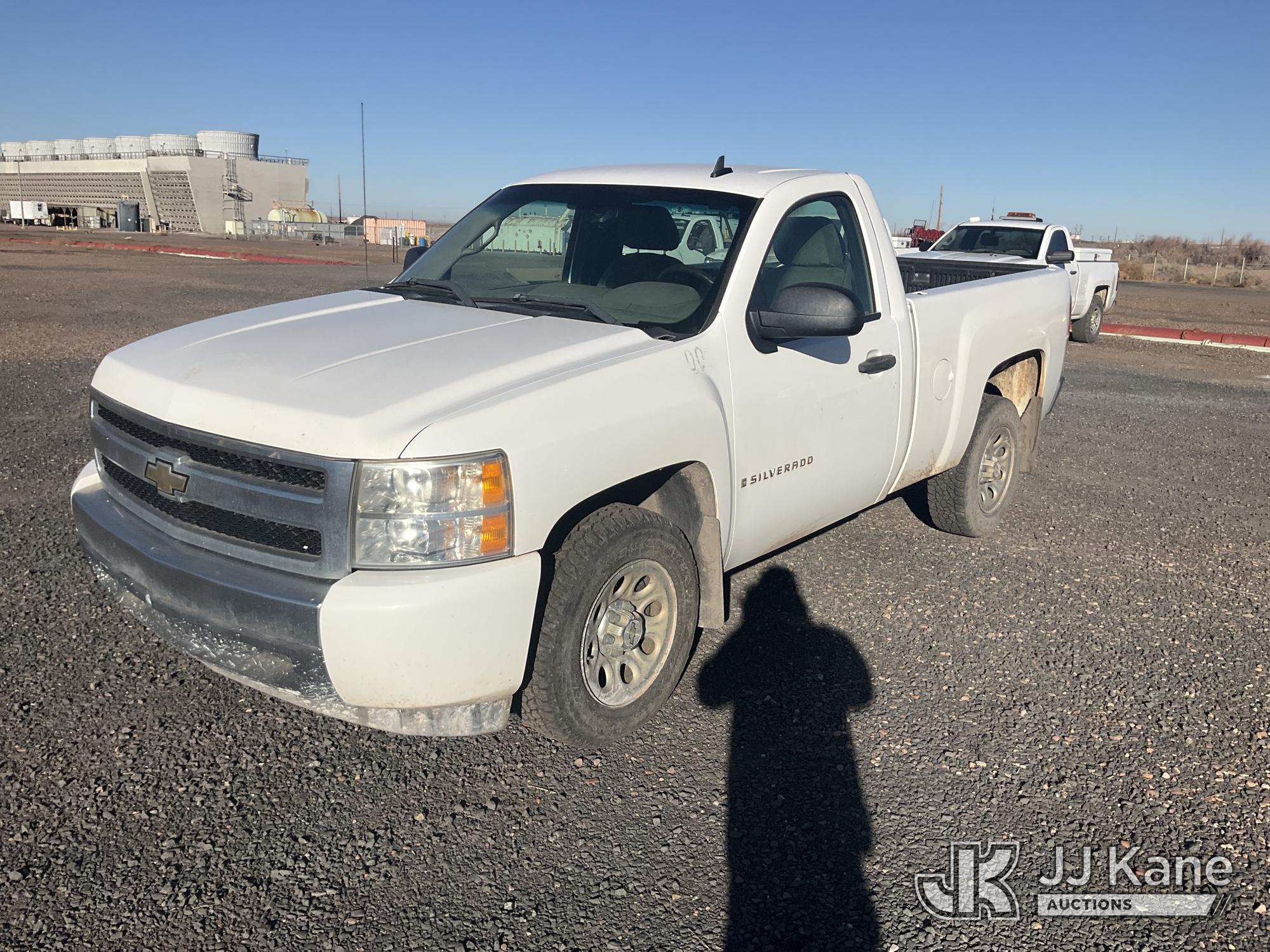 Photo of a 2008 Chevrolet Silverado 1500