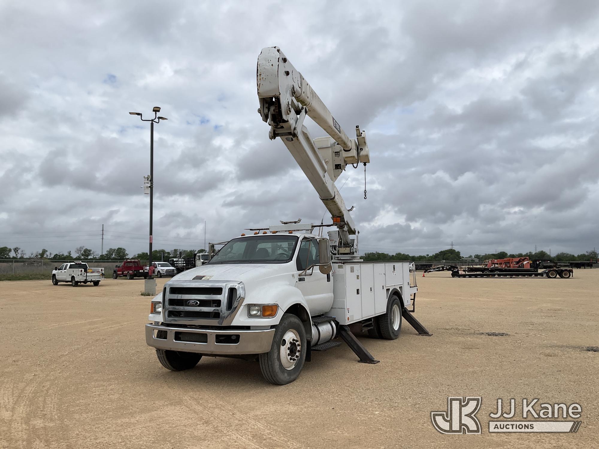 Photo of a 2015 Ford F-750