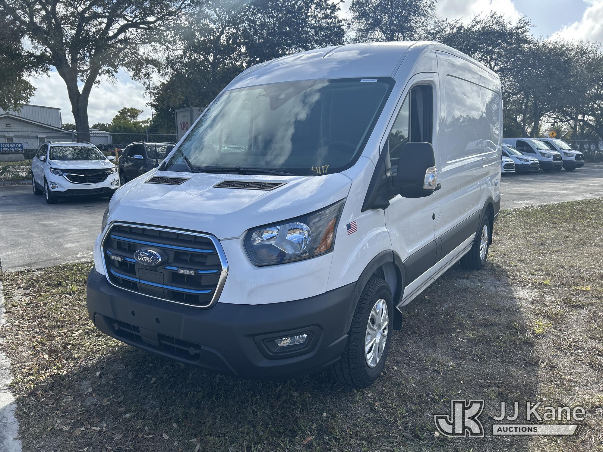  Ford Transit 350 EV