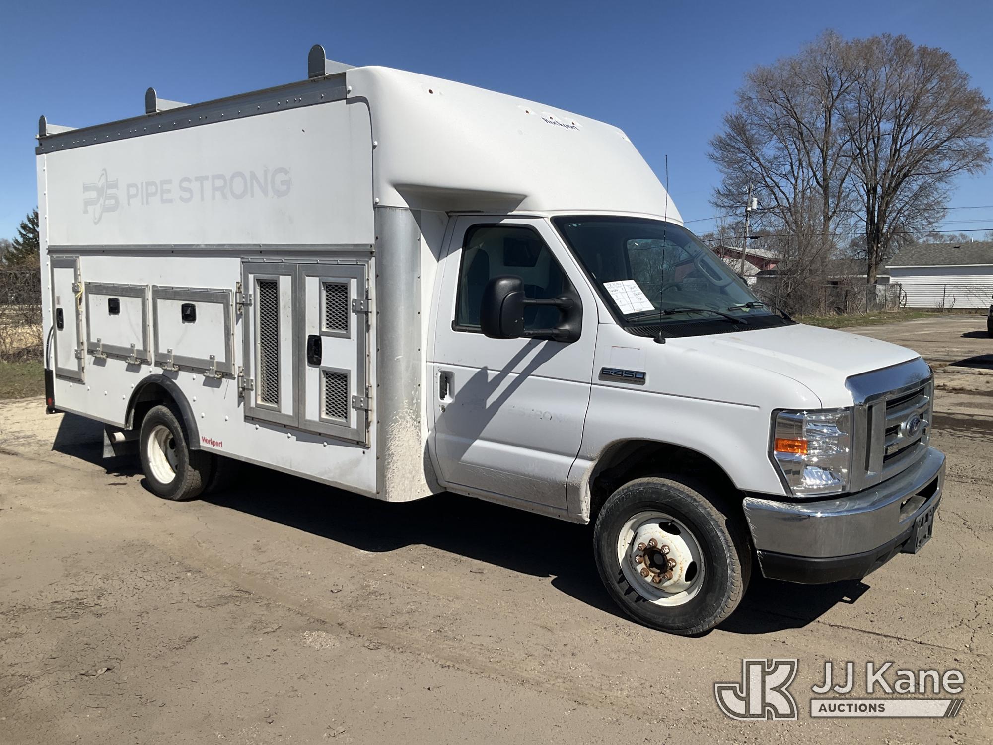 2019 Ford Econoline E-450