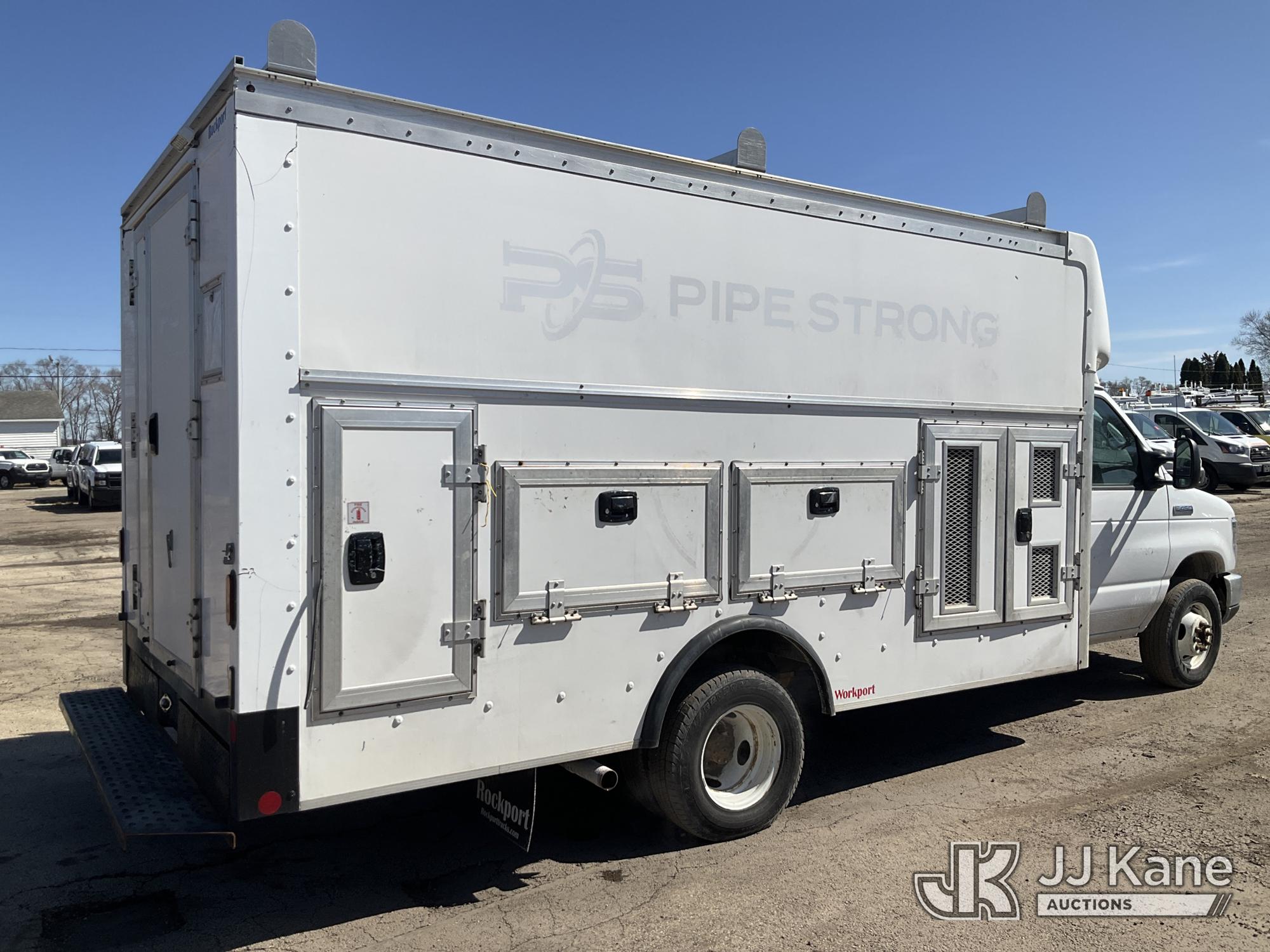2019 Ford Econoline E-450