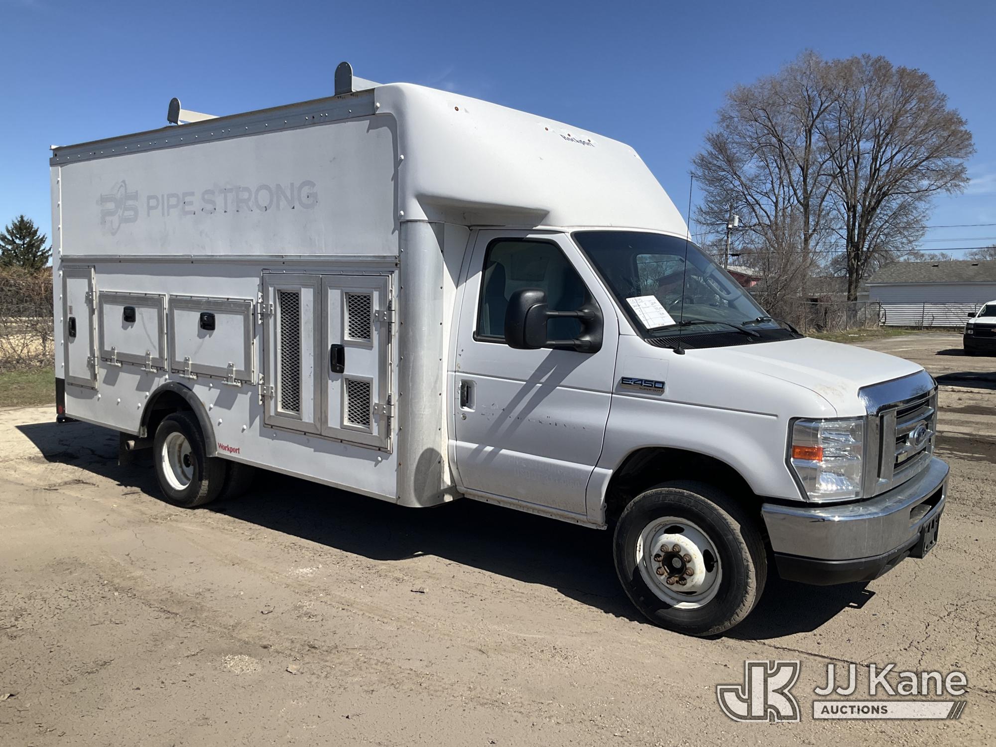 2019 Ford Econoline E-450