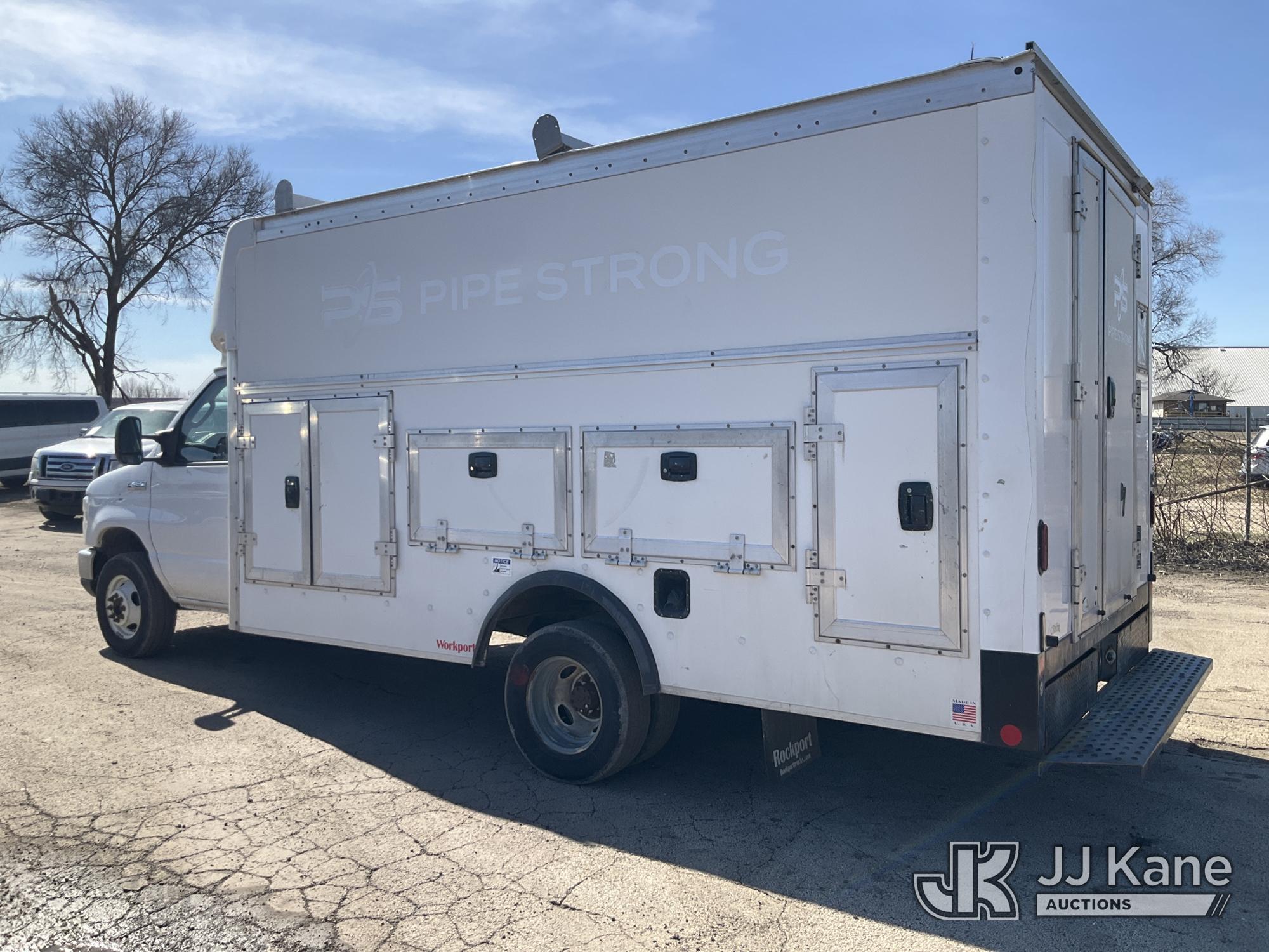 2019 Ford Econoline E-450