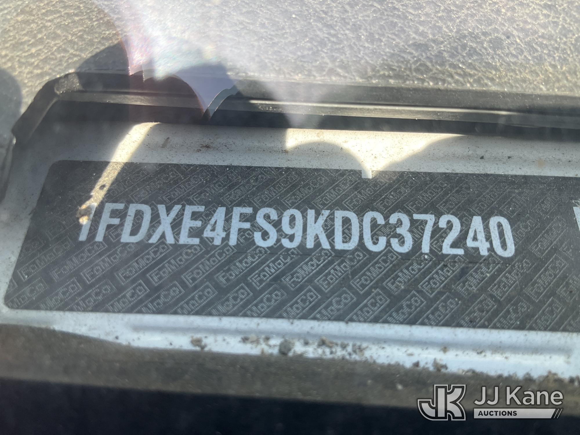 2019 Ford Econoline E-450