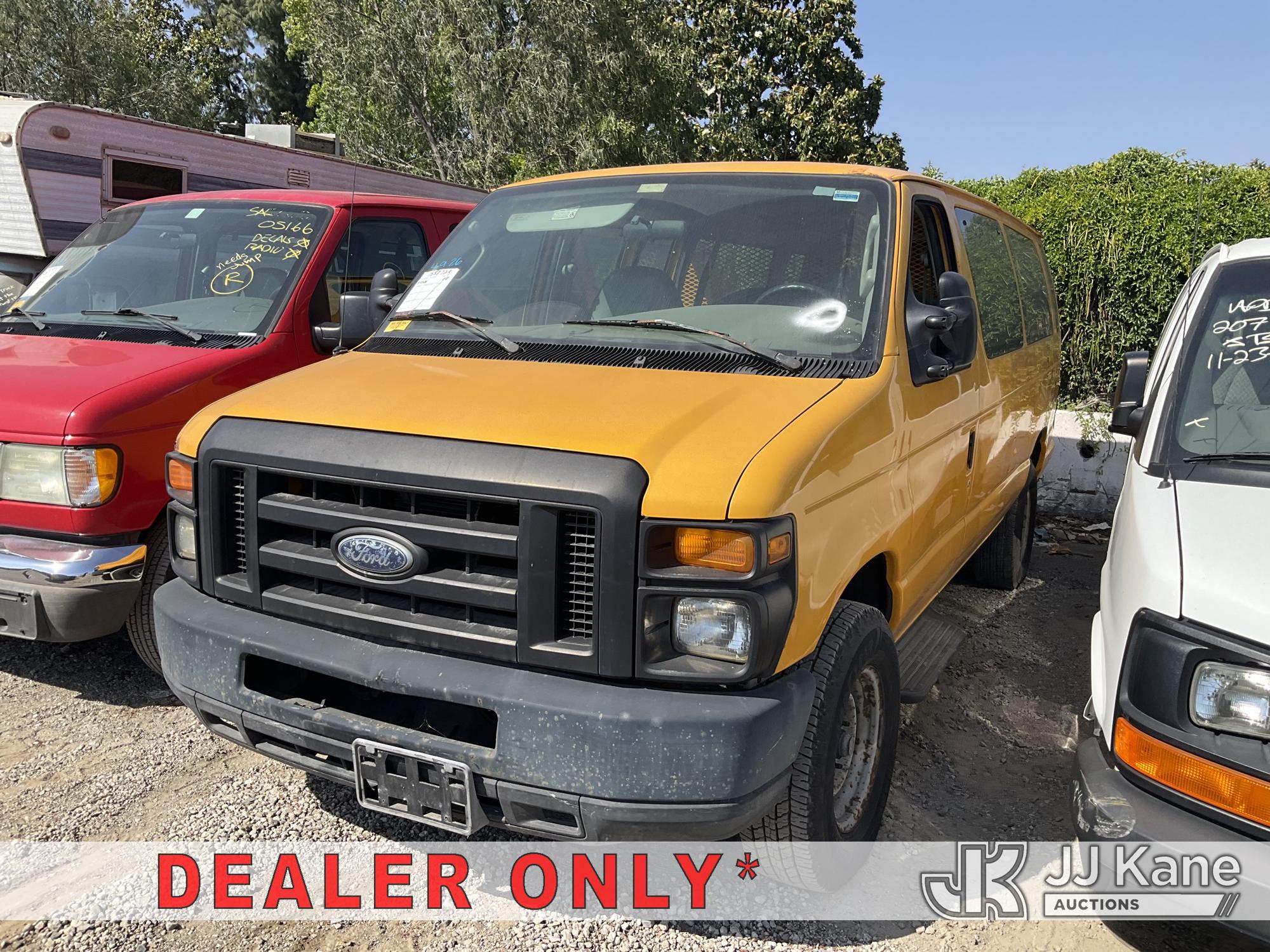 Photo of a 2008 Ford Econoline