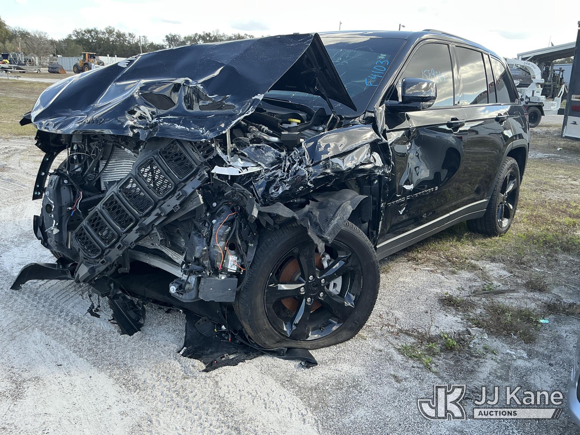 Photo of a 2025 Jeep Grand Cherokee
