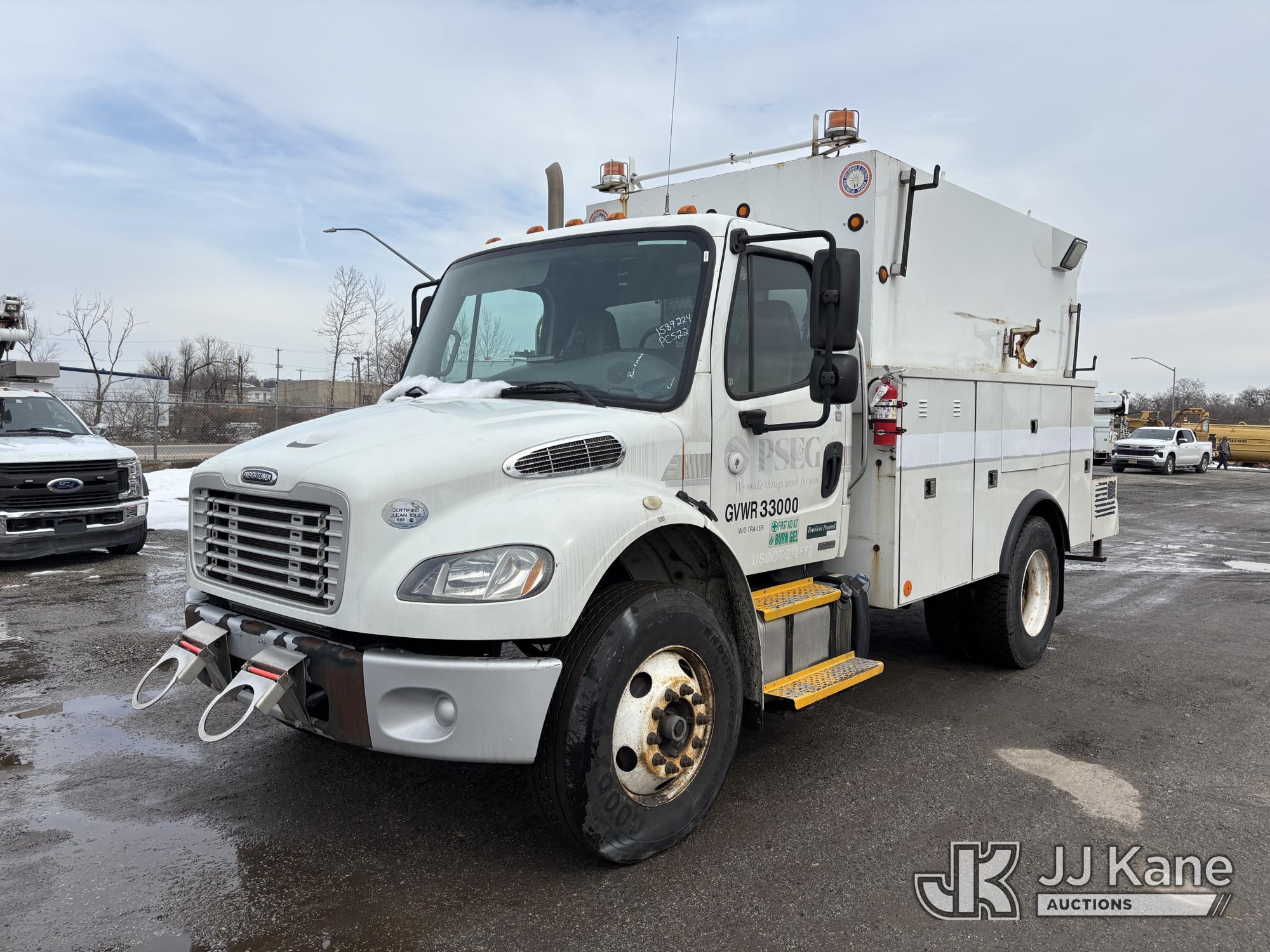  Freightliner M2 106