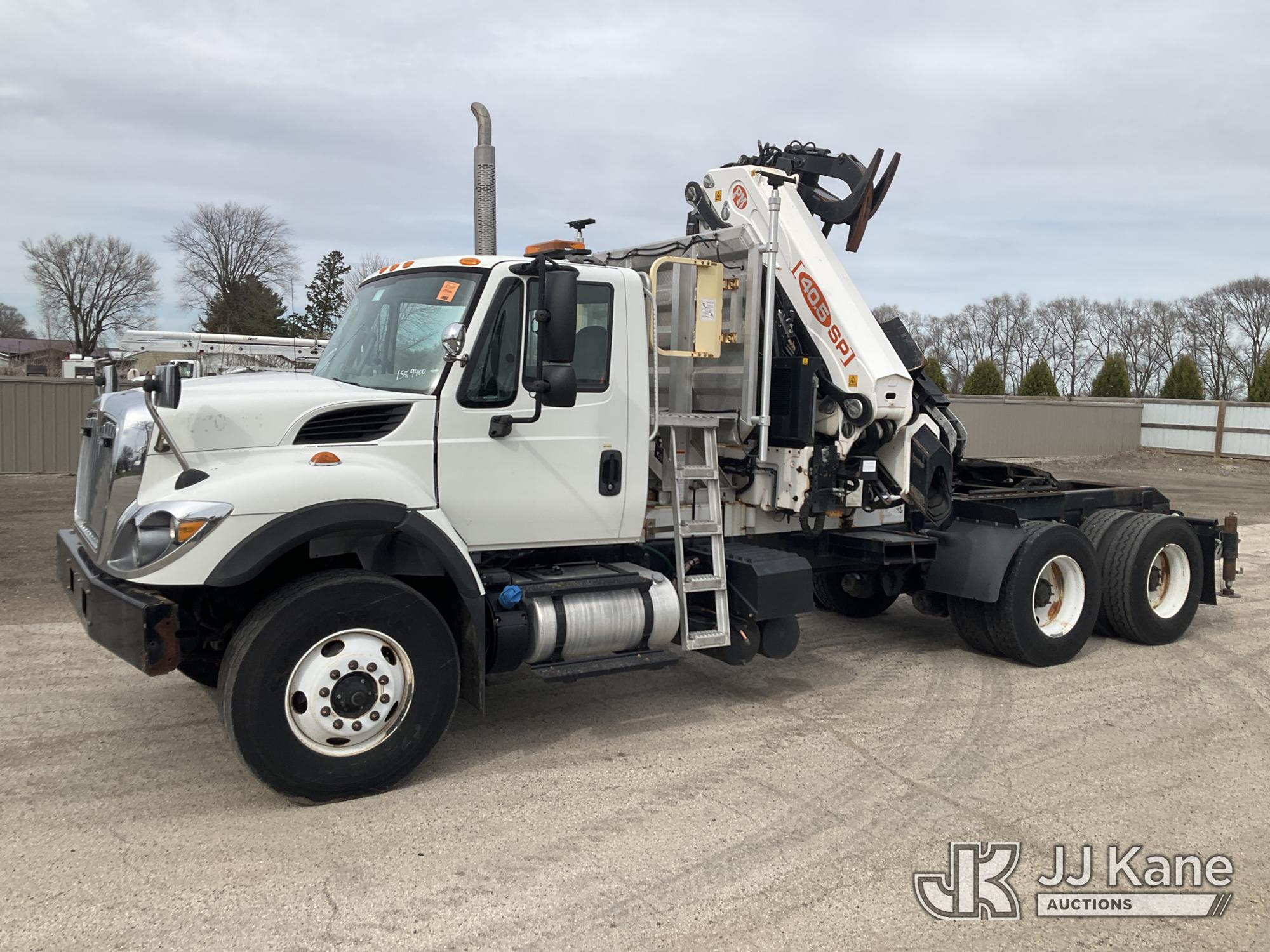 Photo of a 2014 International 7500