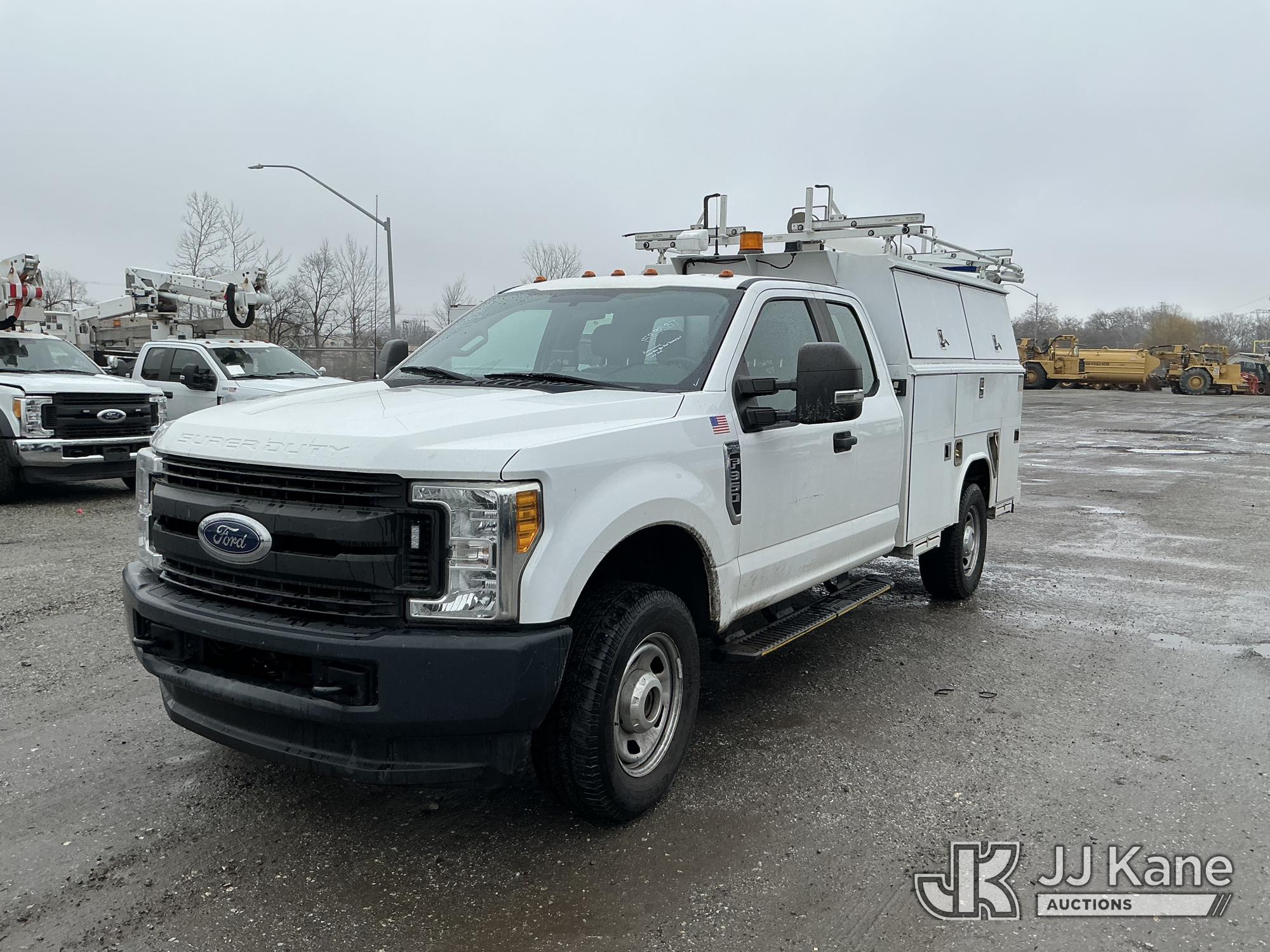 Photo of a 2017 Ford F350 4x4