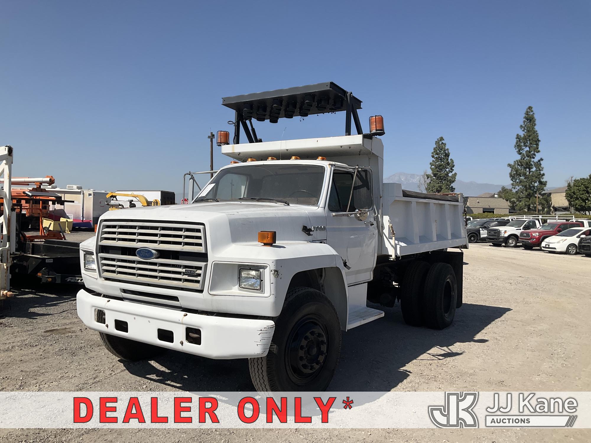 Photo of a 1989 Ford F700