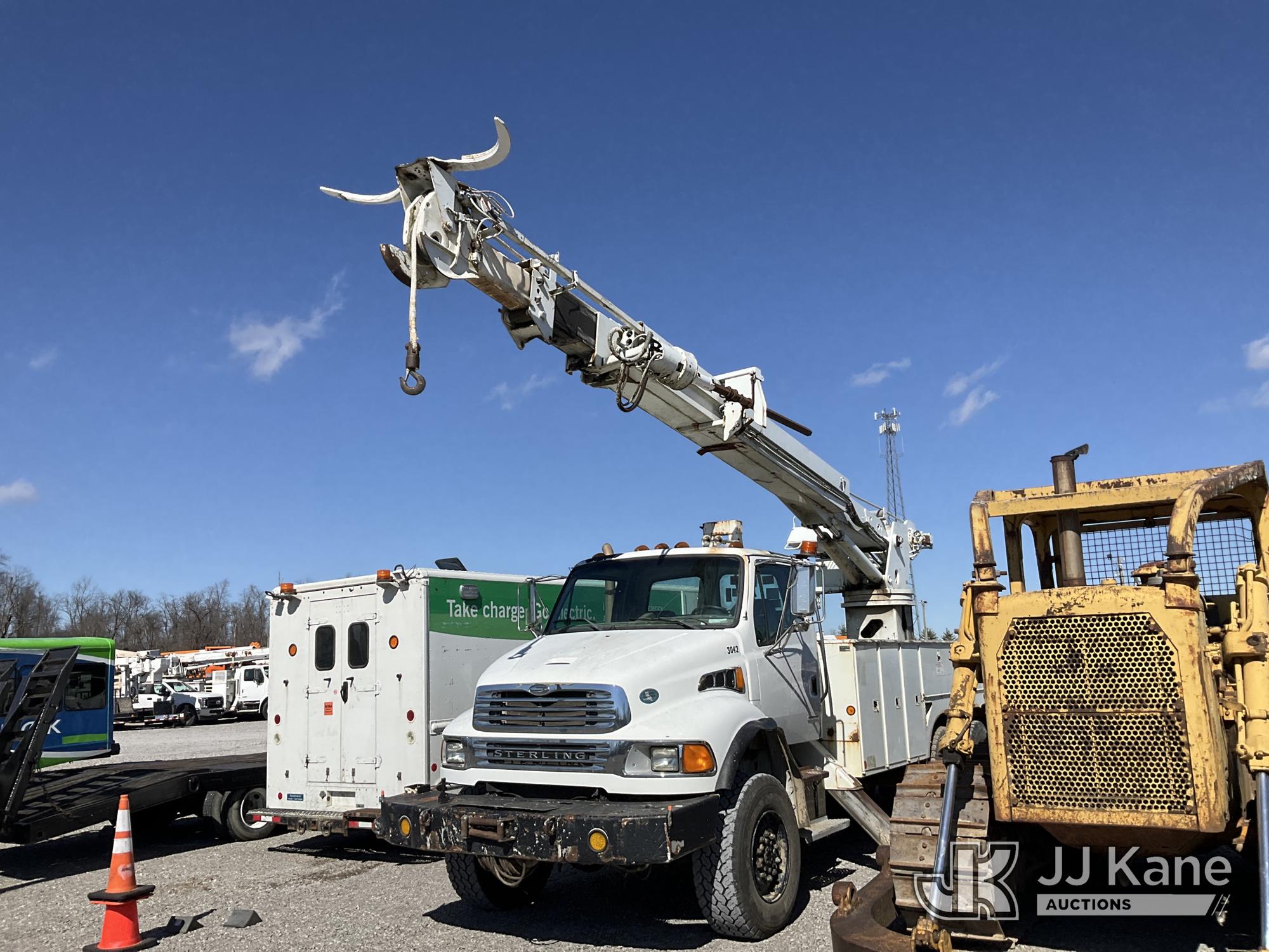  Sterling ACTERRA 6X6