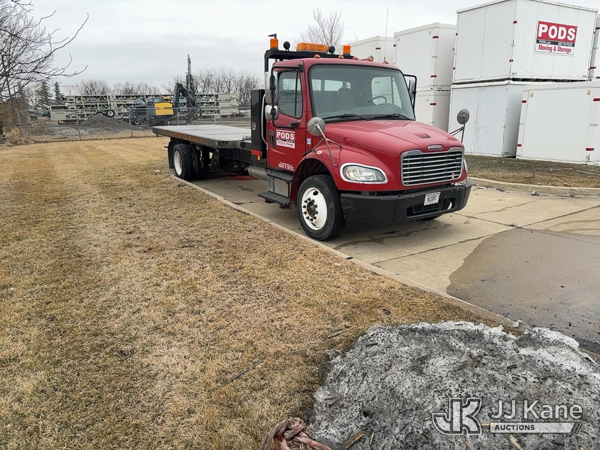 Photo of a 2015 Freightliner M2 106