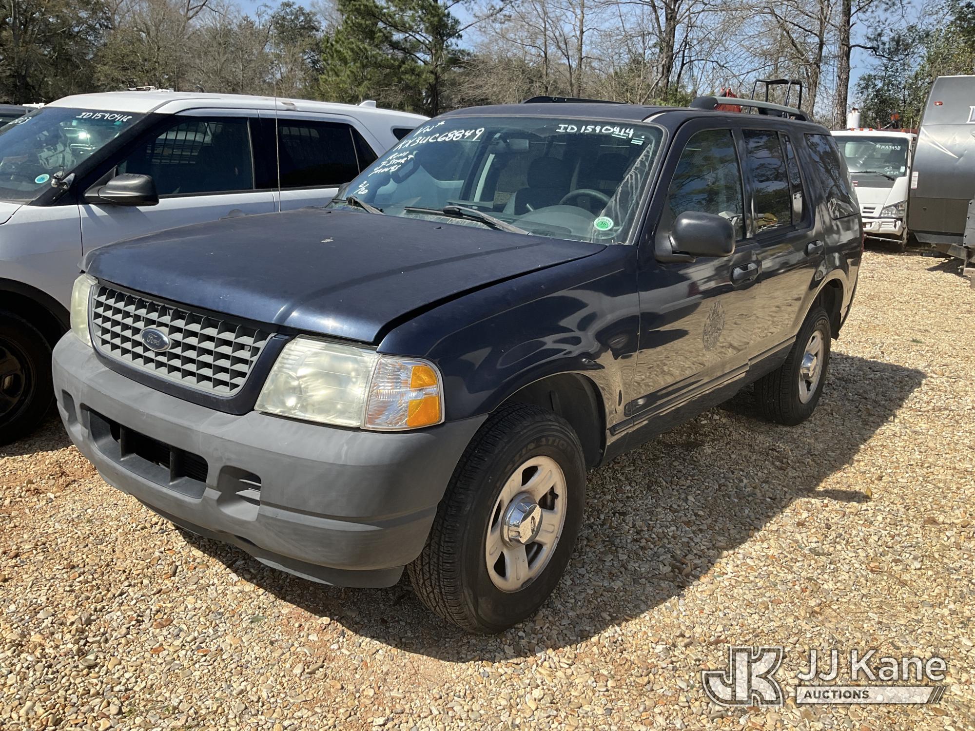 Photo of a 2003 Ford Explorer