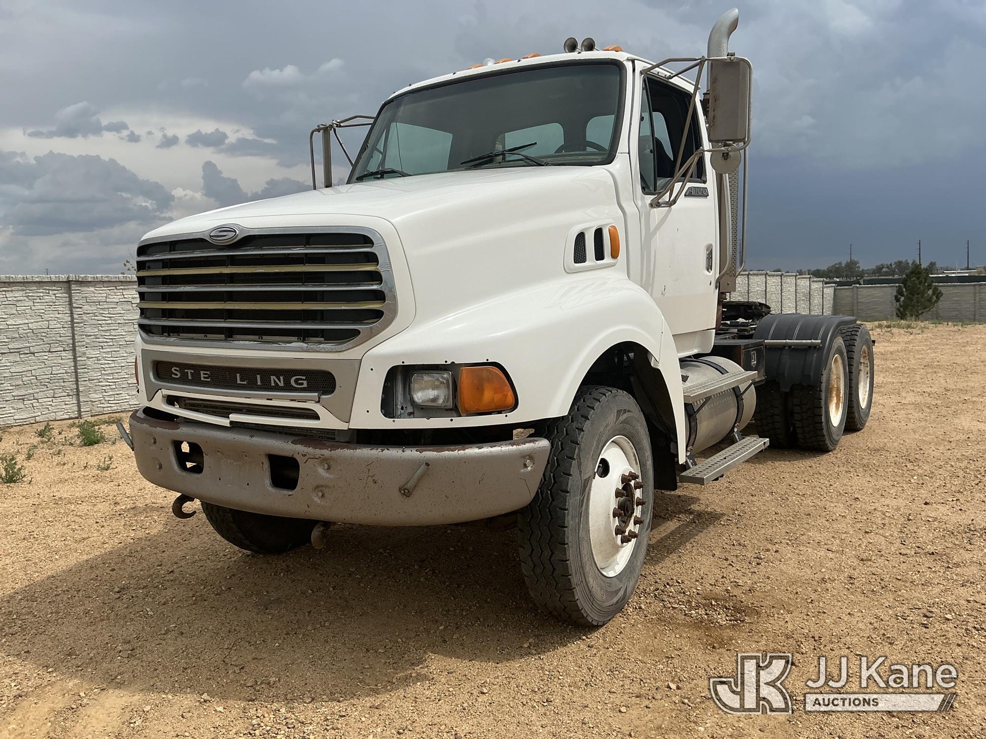 Photo of a 2007 Sterling LT9500