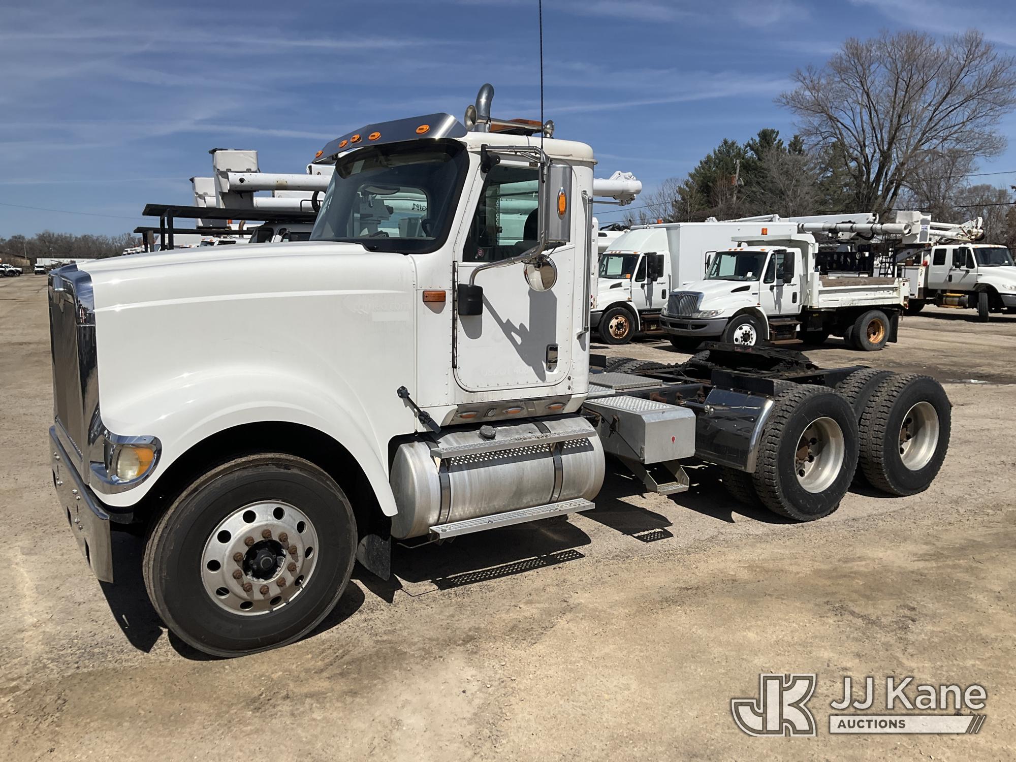 Photo of a 2007 International 9900i