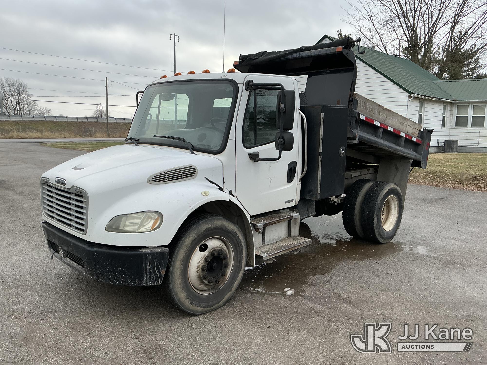  Freightliner M2 106