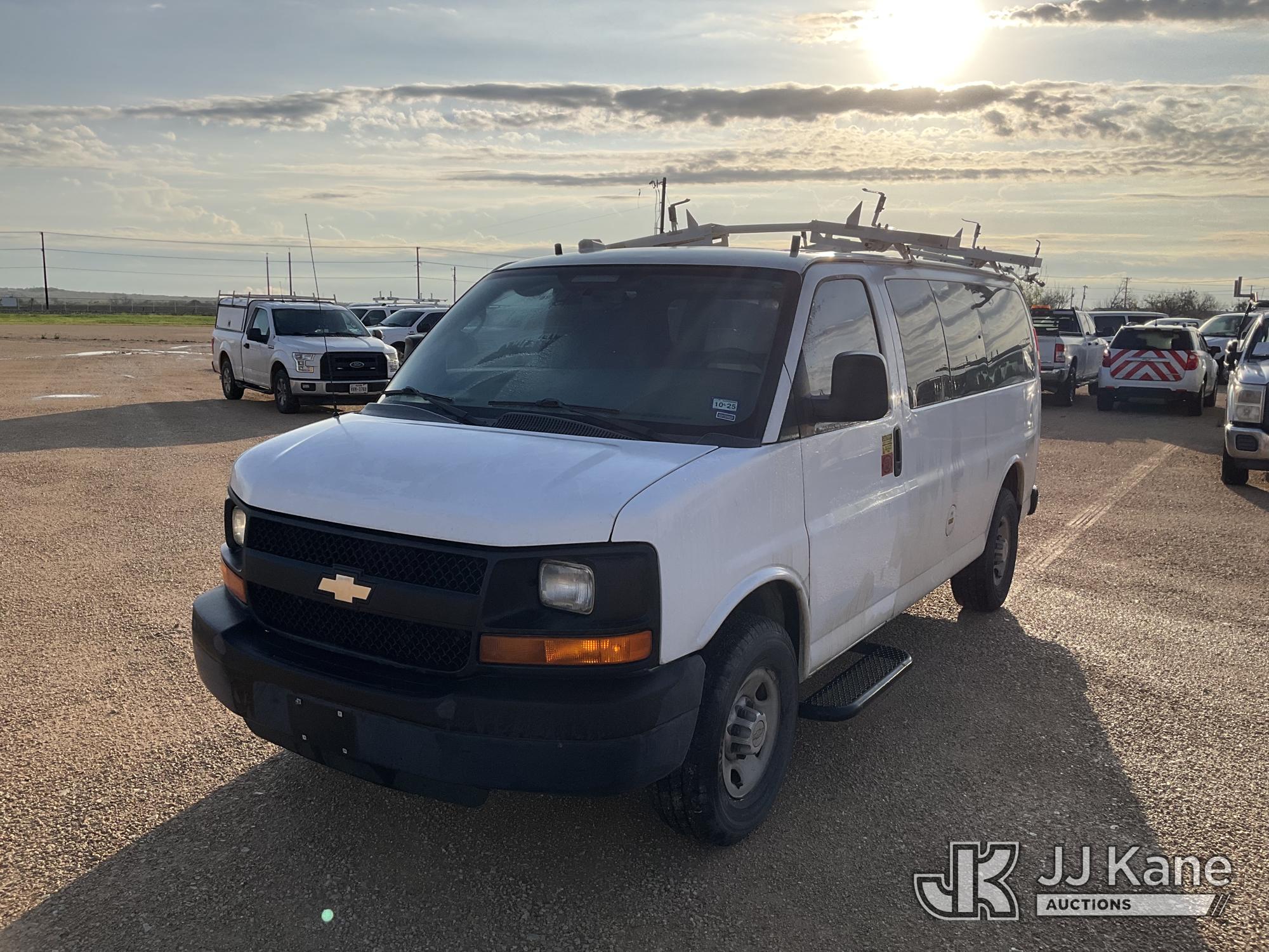 Photo of a 2014 Chevrolet Express 3500