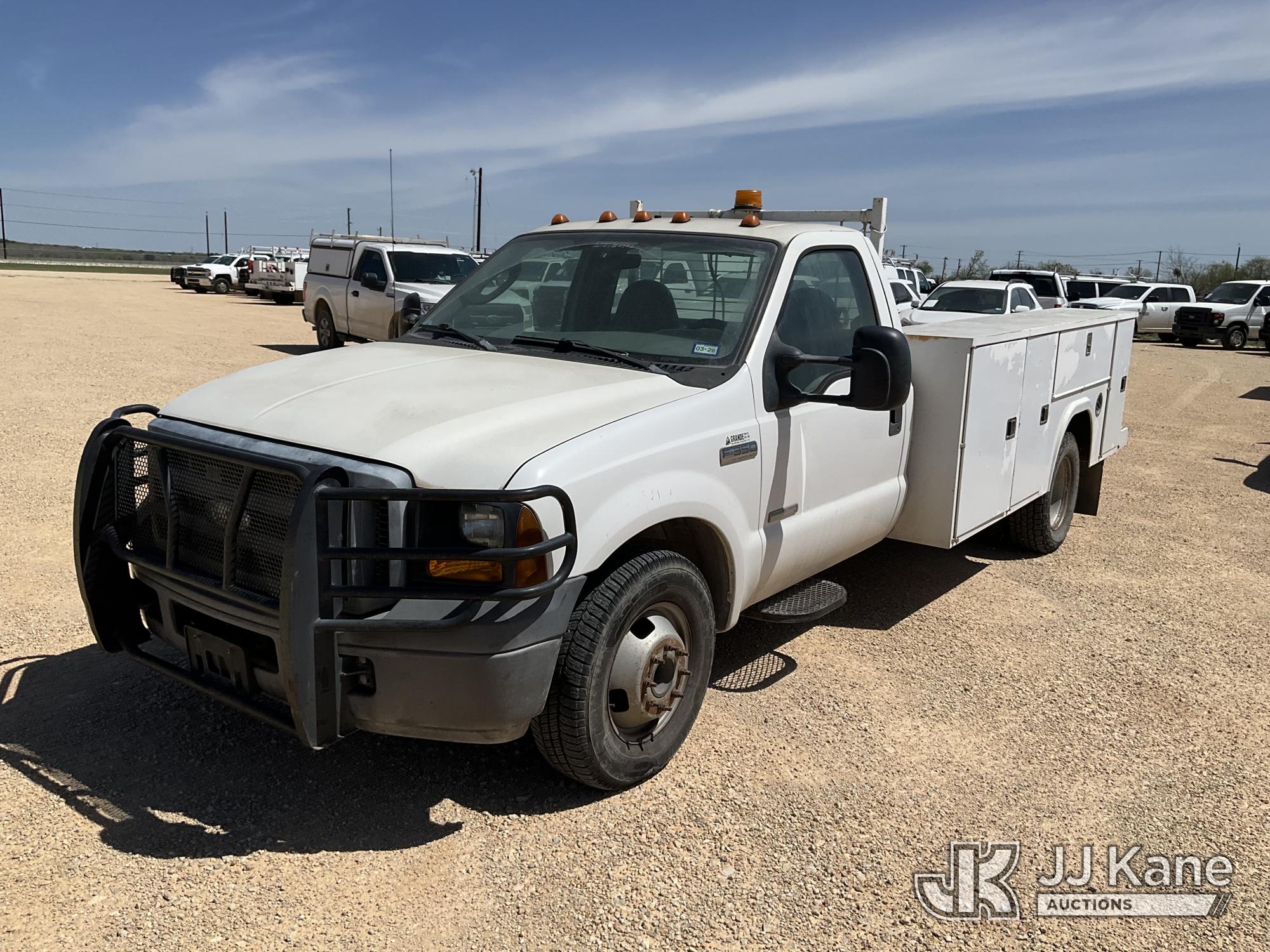 Photo of a 2007 Ford F-350 SD