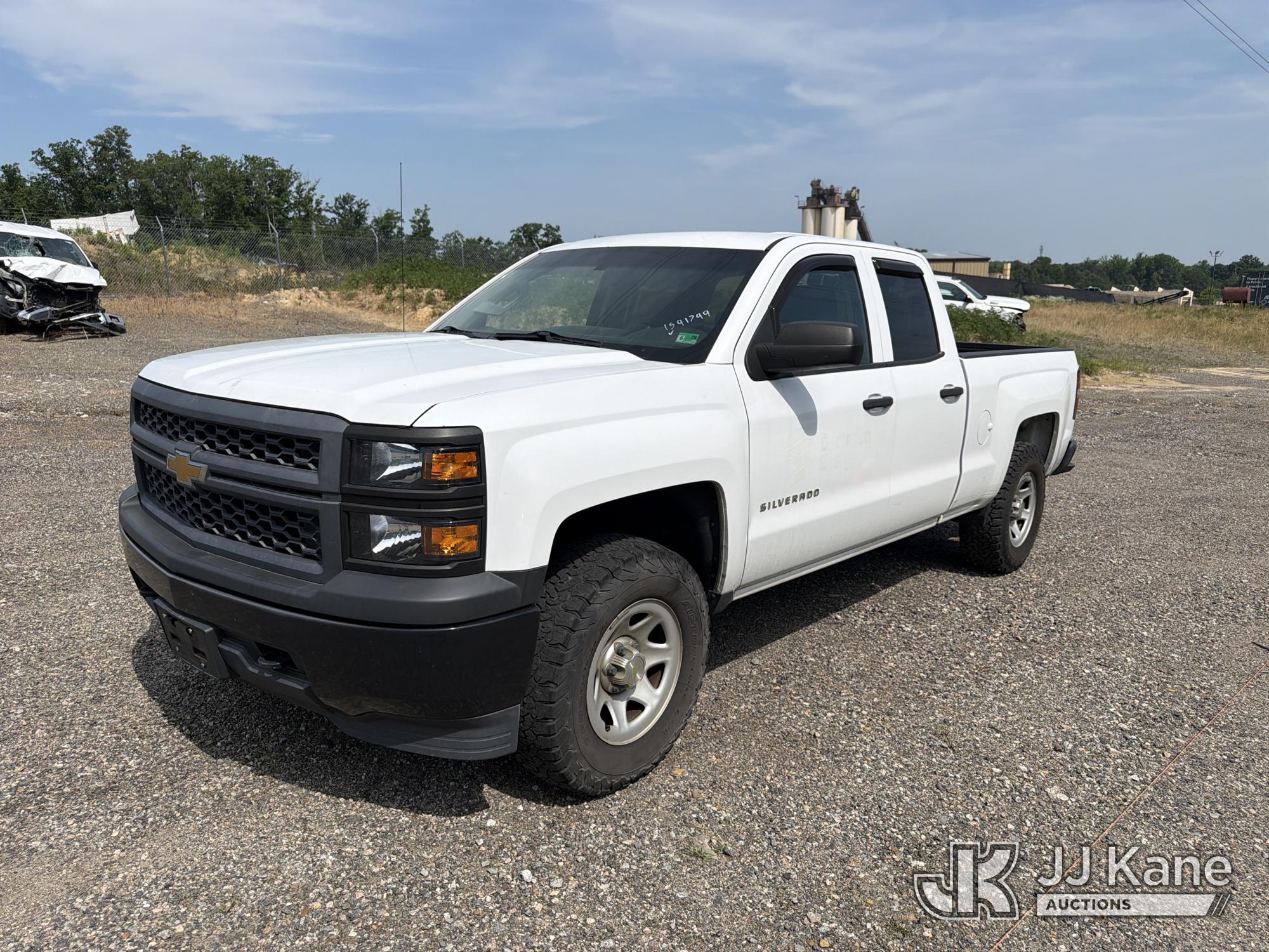 Photo of a 2015 Chevrolet Silverado 1500 4x4