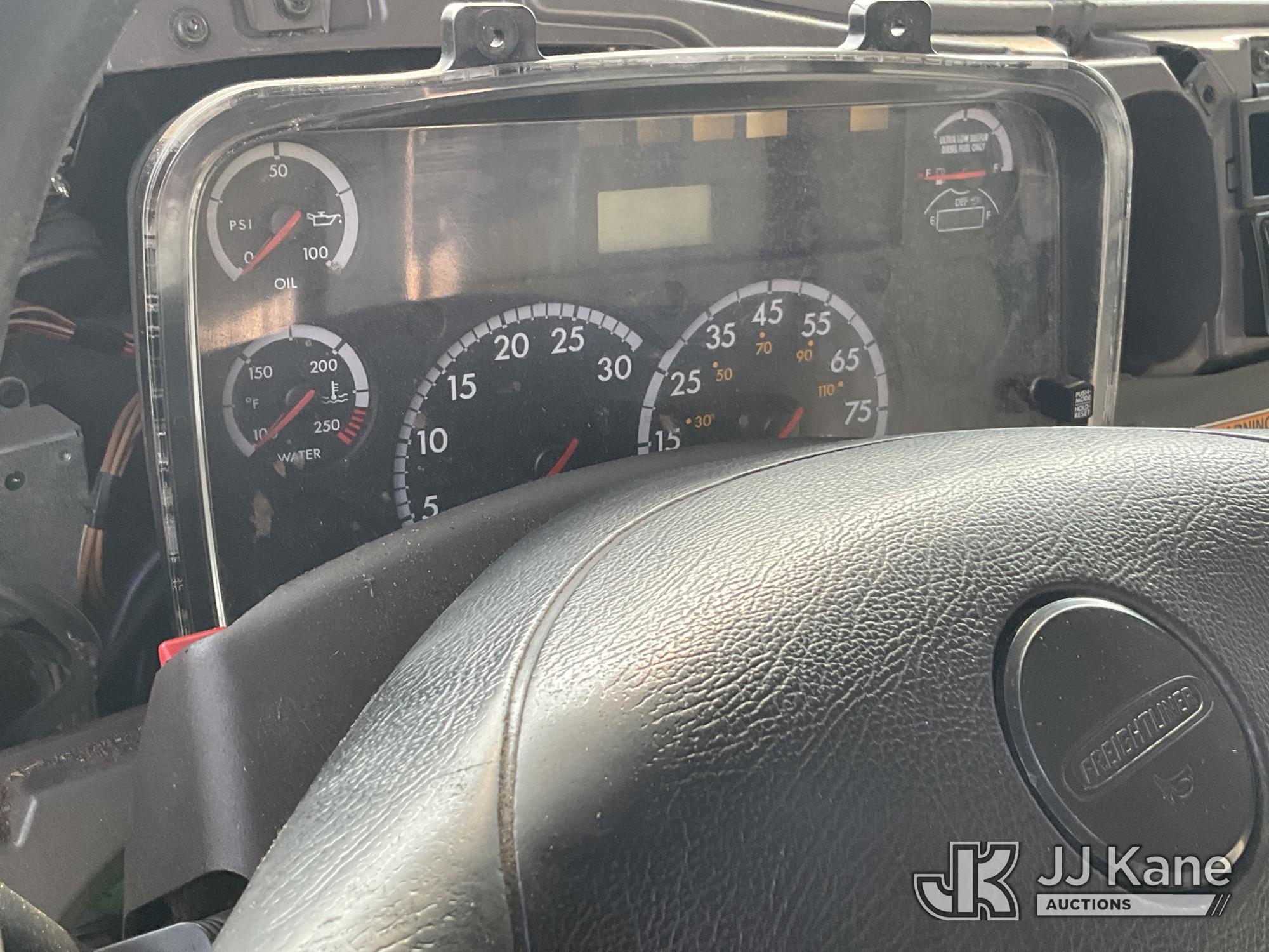 2016 Freightliner M2